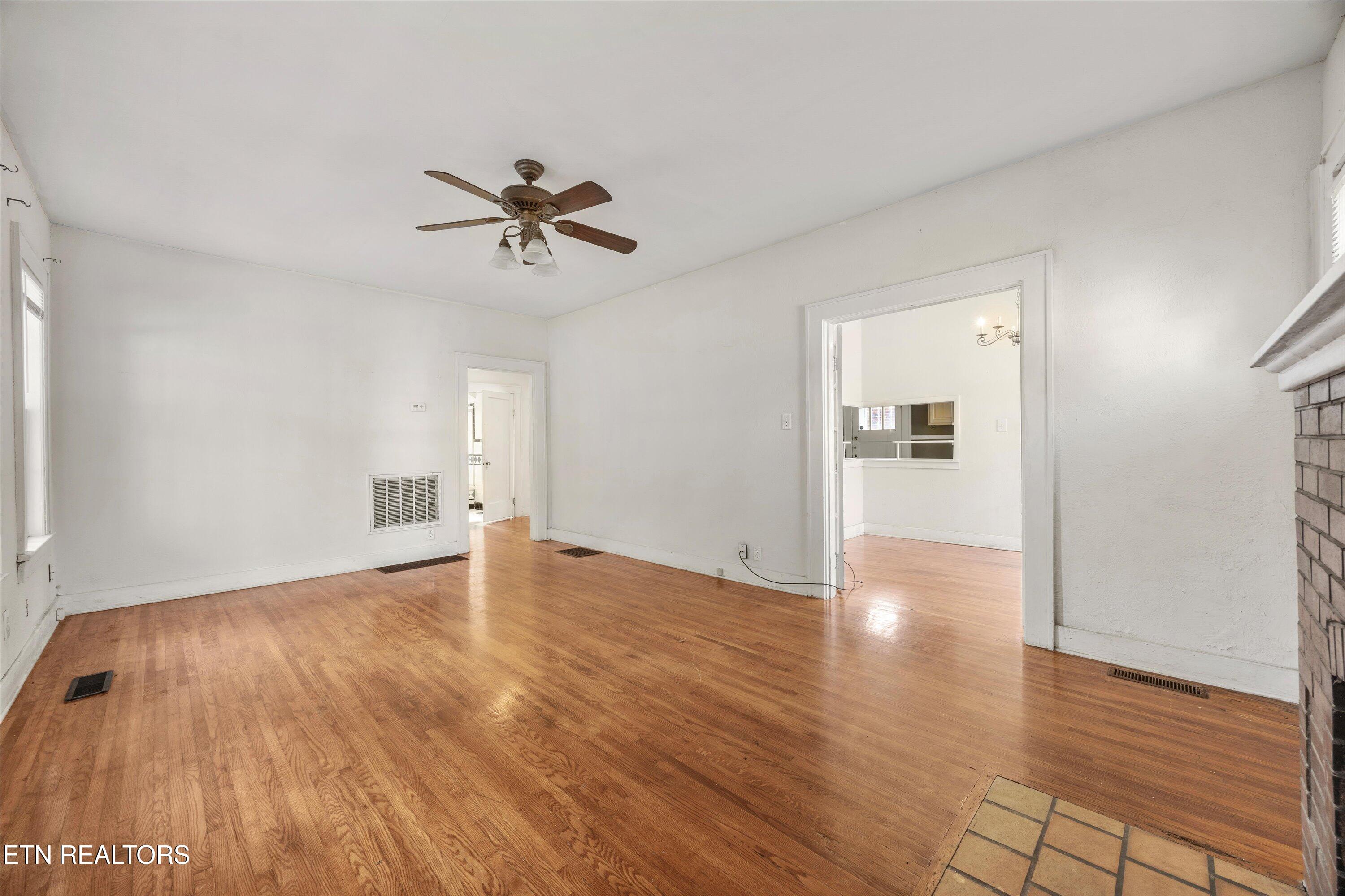 106 Rose Drive Knoxville TN 37918