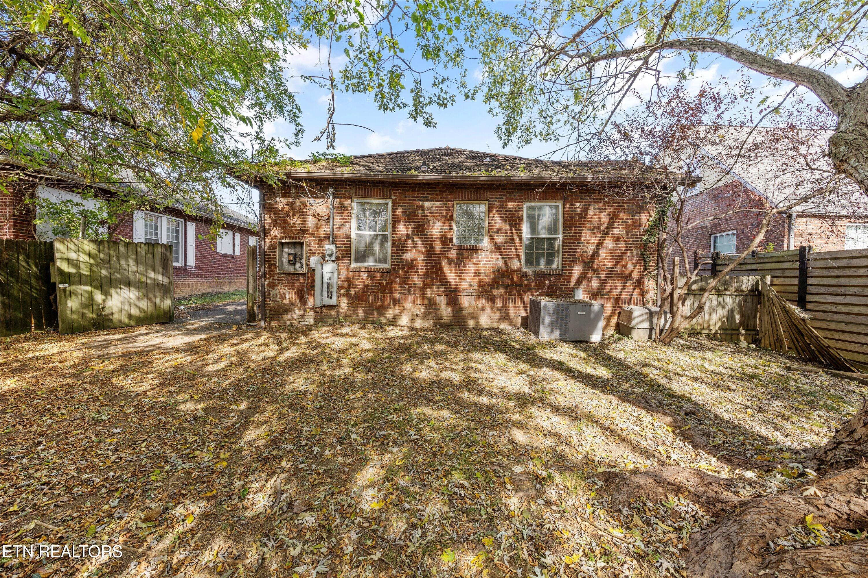 106 Rose Drive Knoxville TN 37918