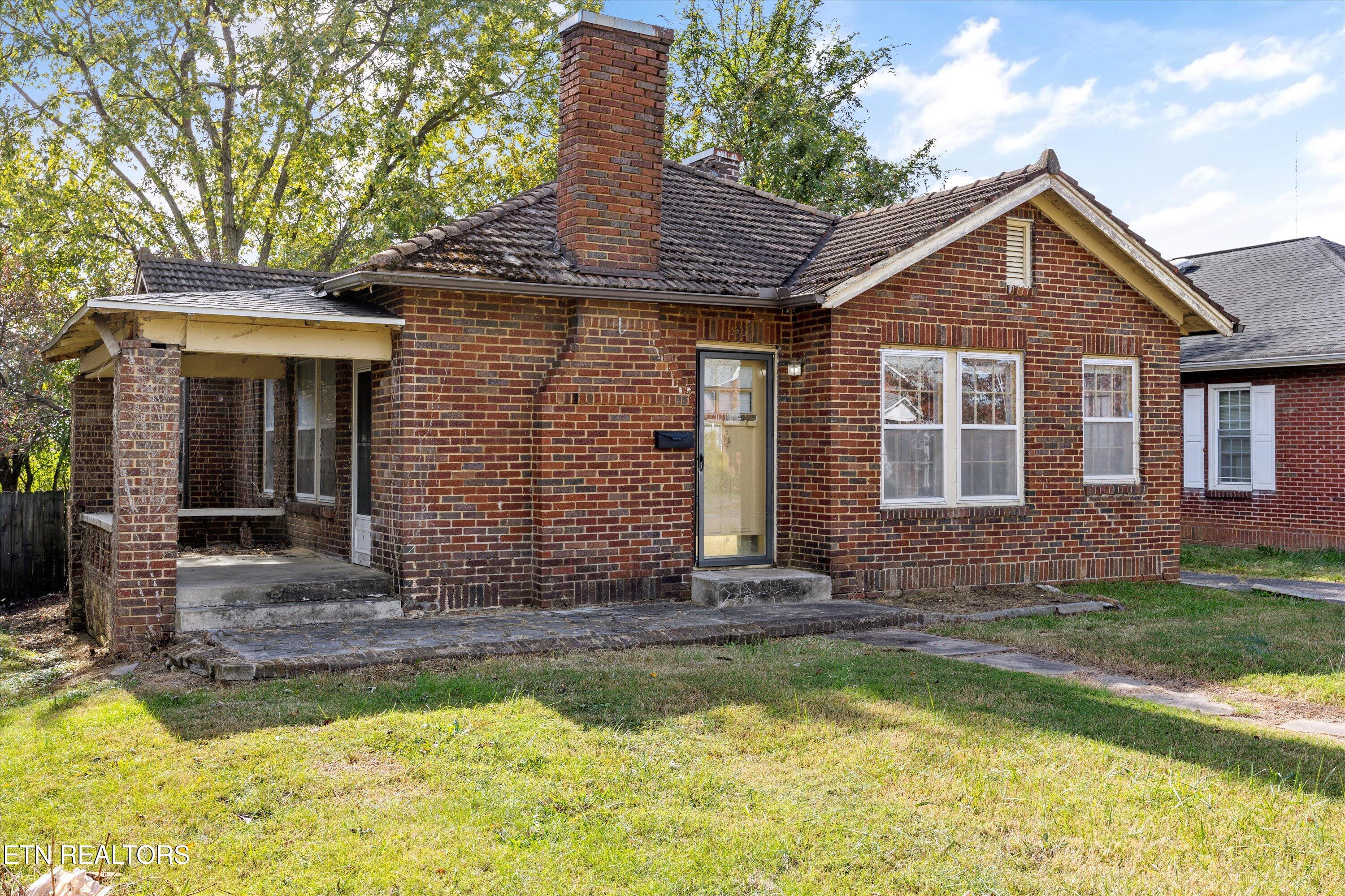 106 Rose Drive Knoxville TN 37918