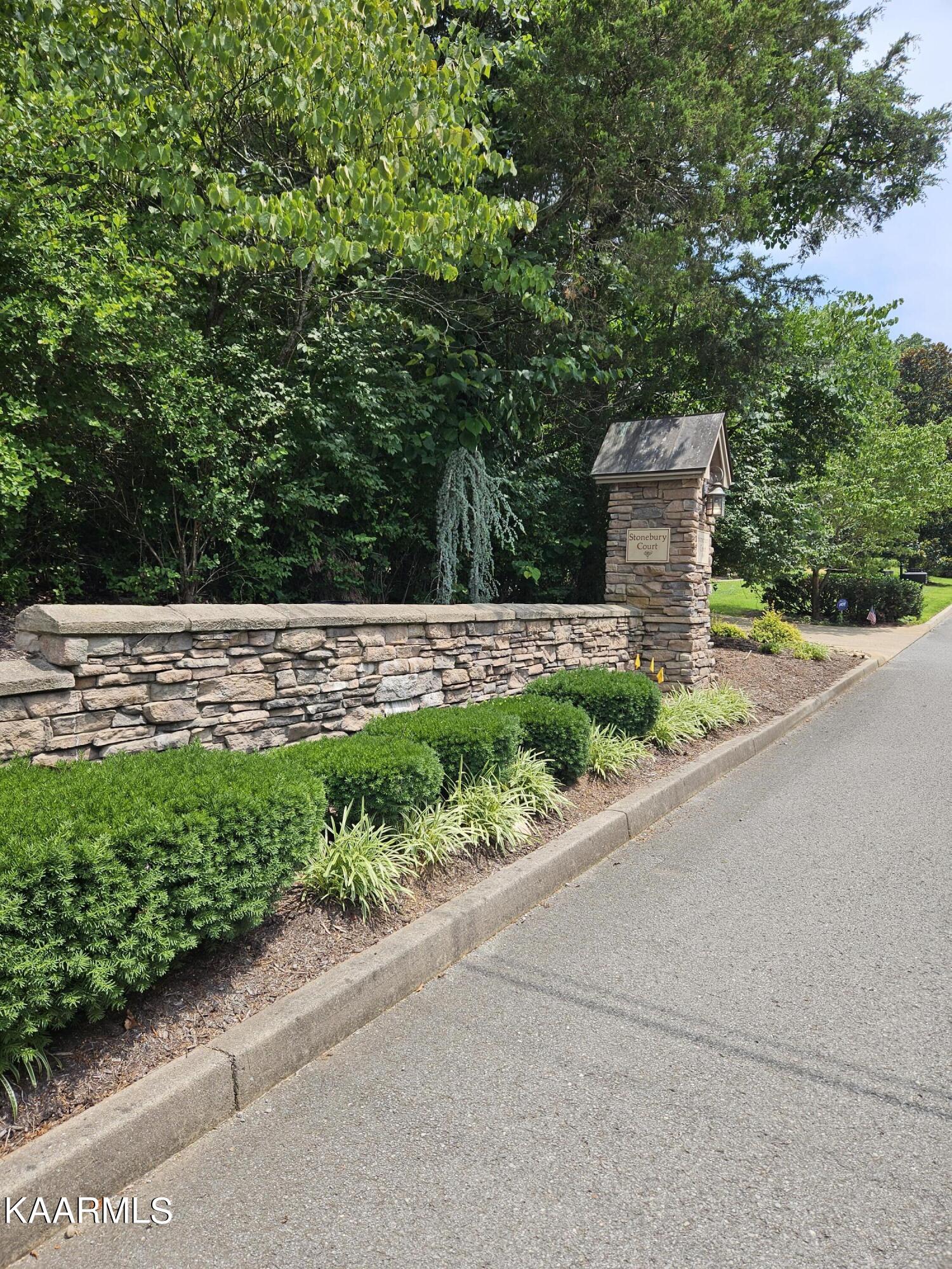 9615 Levens Way Knoxville TN 37922