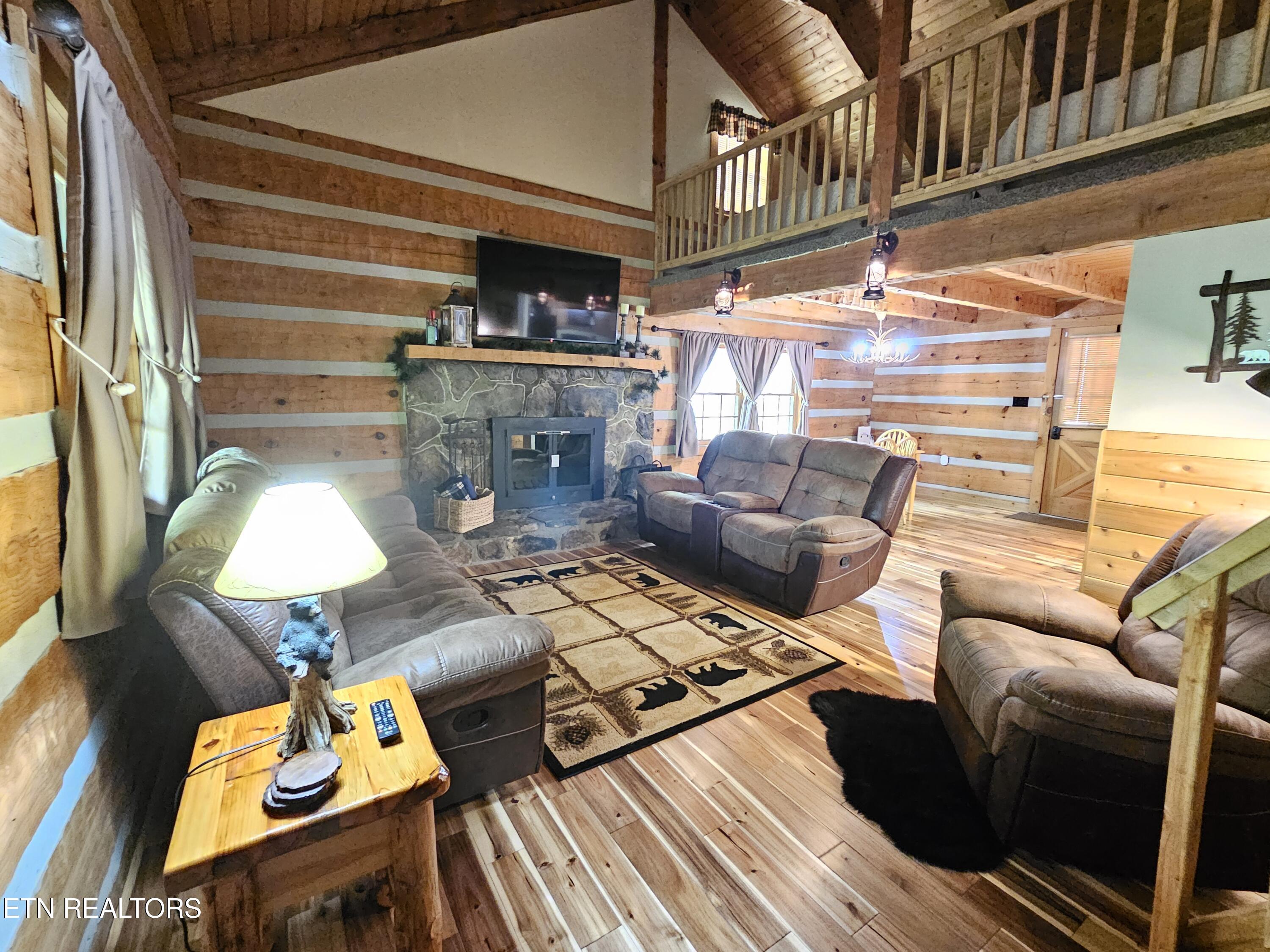 519 Picadilly Lane Gatlinburg TN 37738