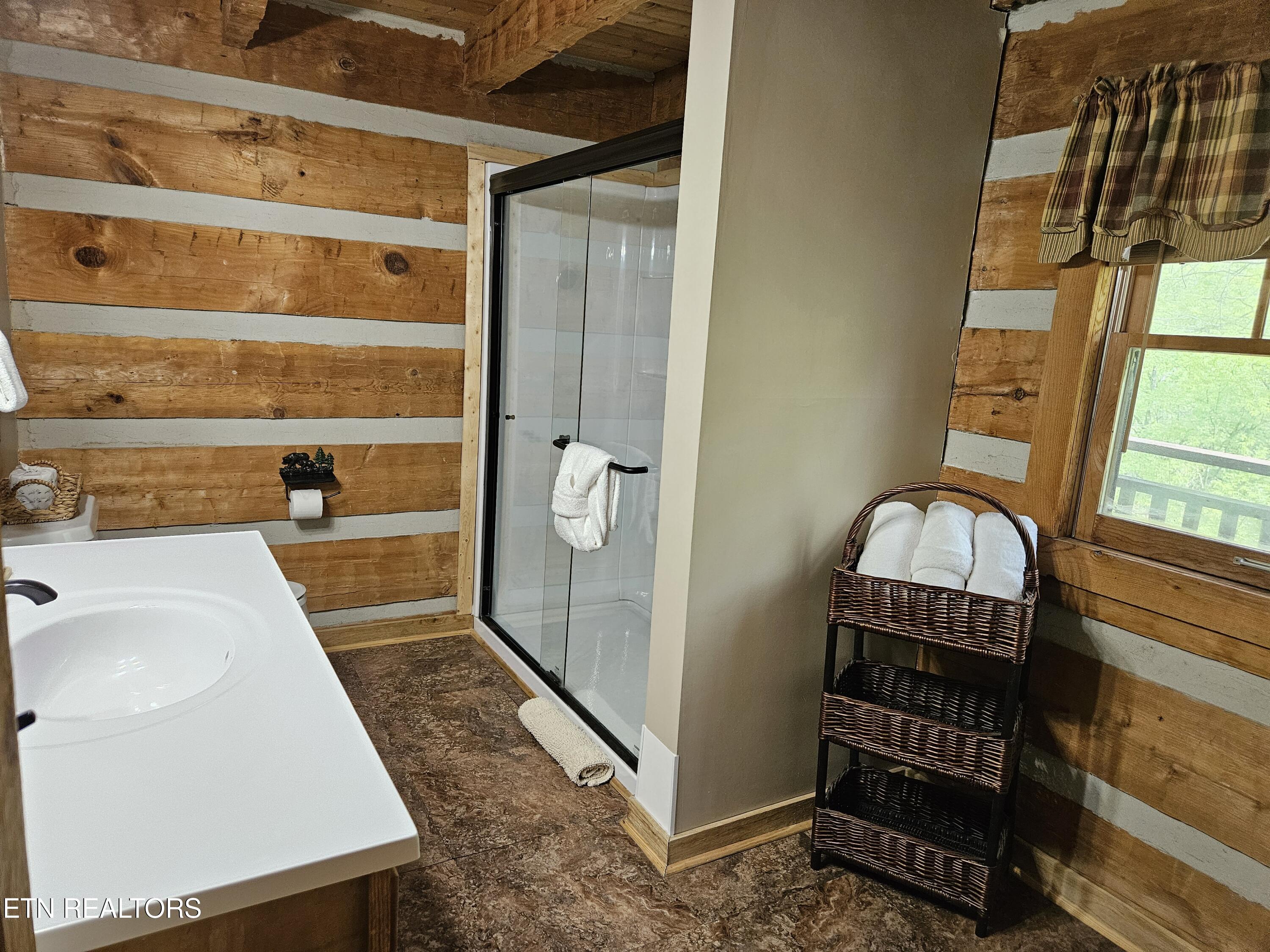 519 Picadilly Lane Gatlinburg TN 37738