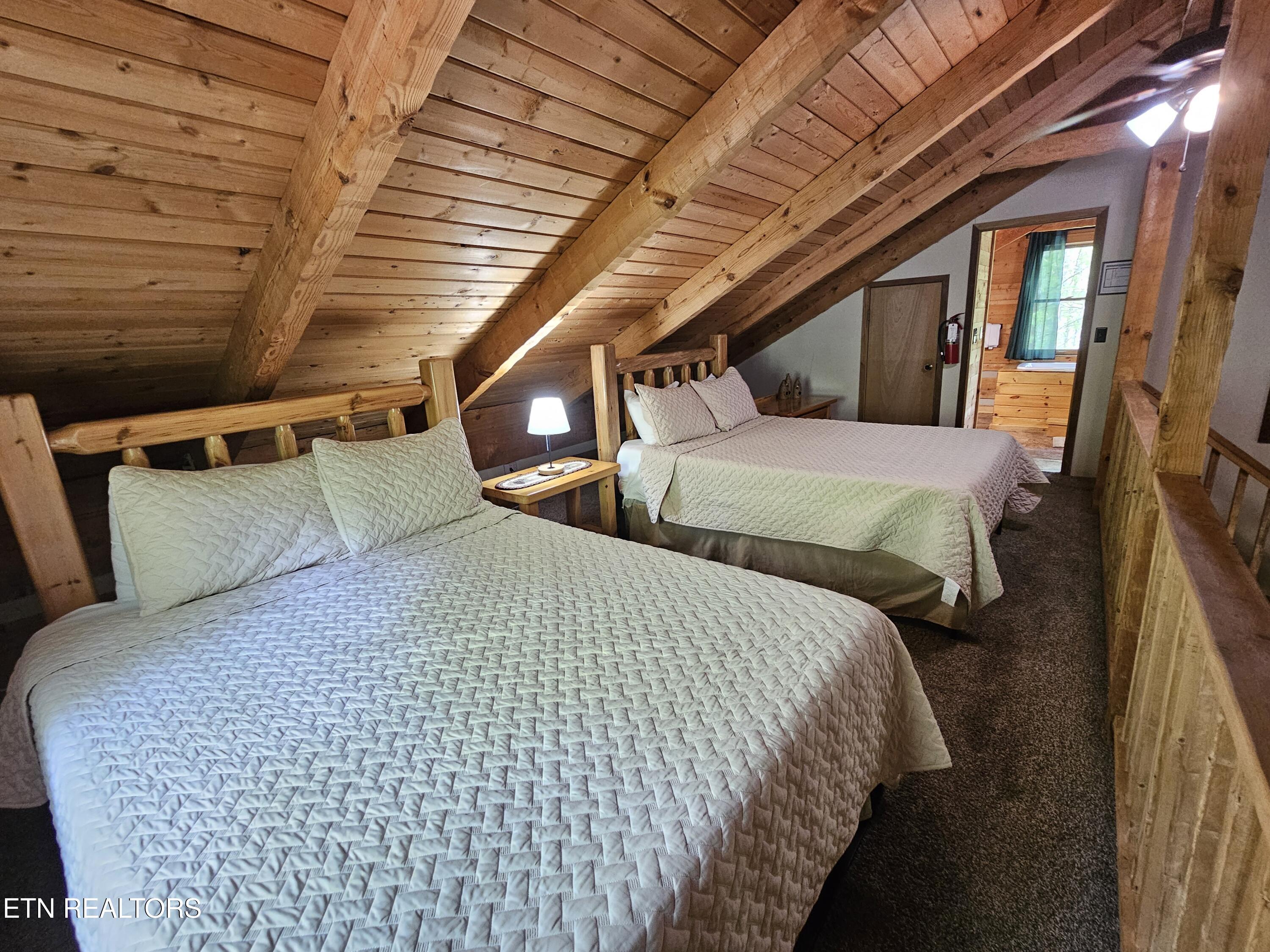 519 Picadilly Lane Gatlinburg TN 37738