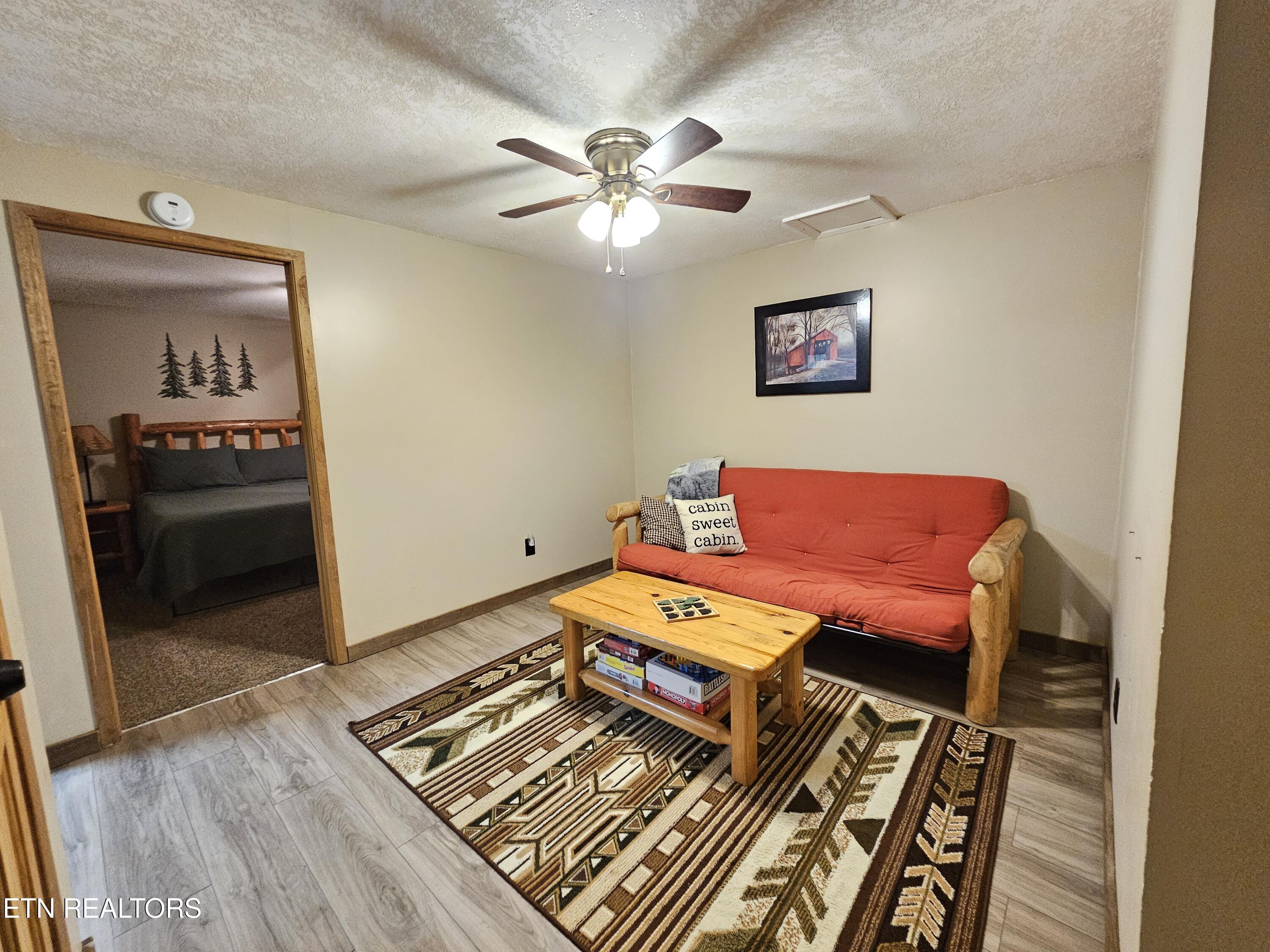 519 Picadilly Lane Gatlinburg TN 37738