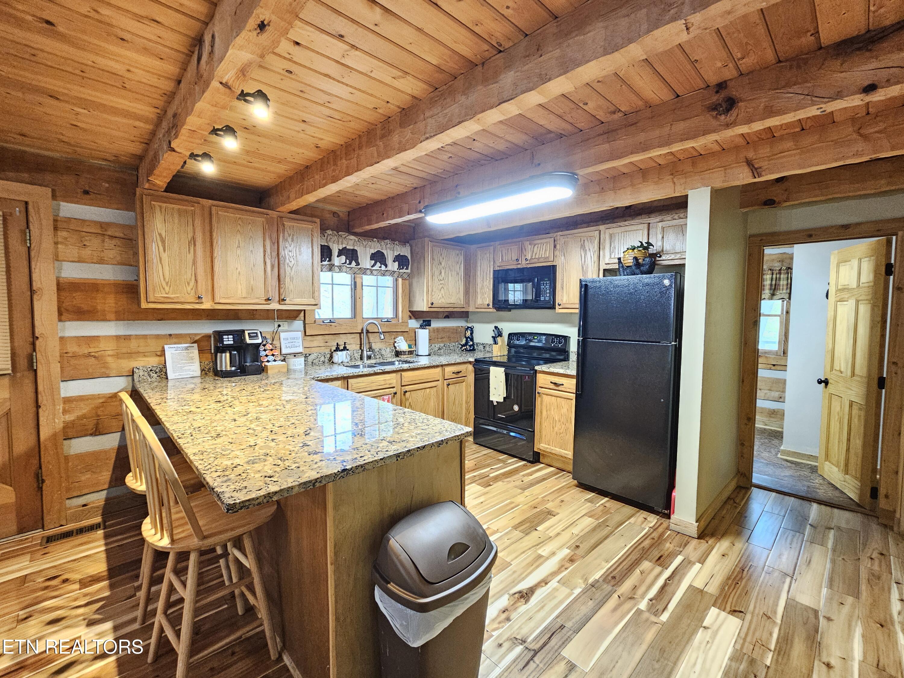 519 Picadilly Lane Gatlinburg TN 37738