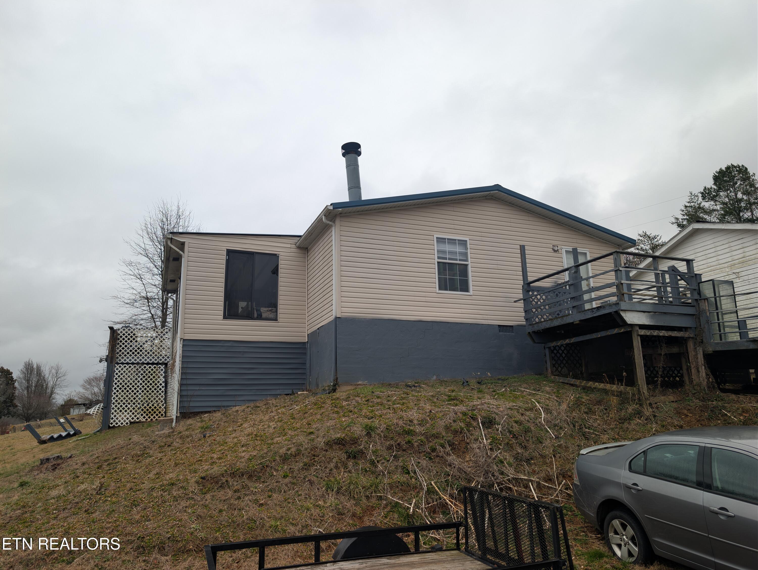 111 Fred Russell Lane Speedwell TN 37870