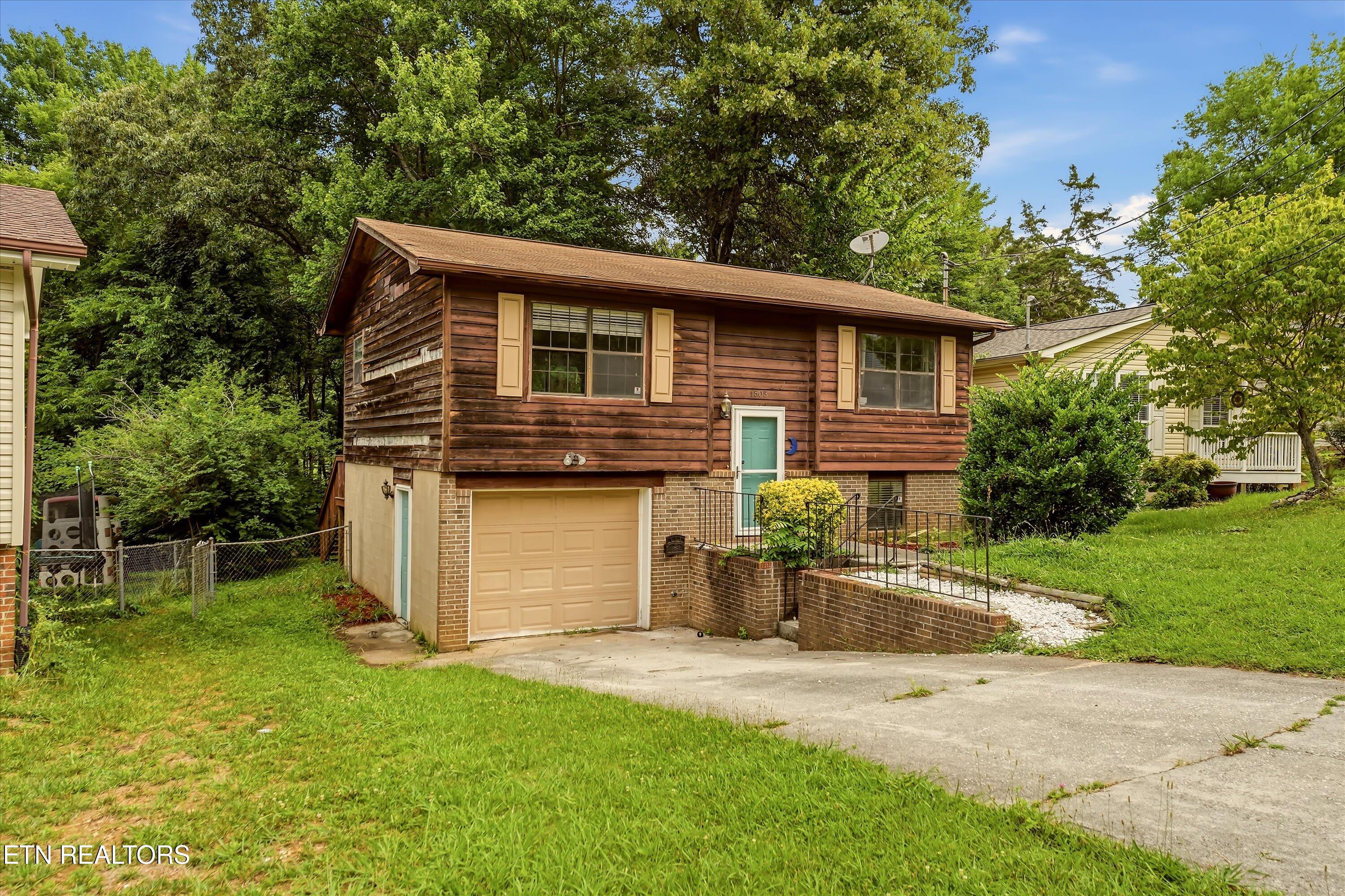 1503 Woodpointe Drive Knoxville TN 37931