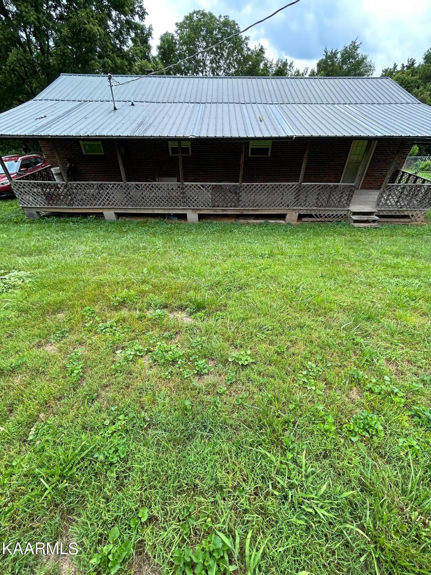 336 Wilson Hurst Street Tazewell TN 37879