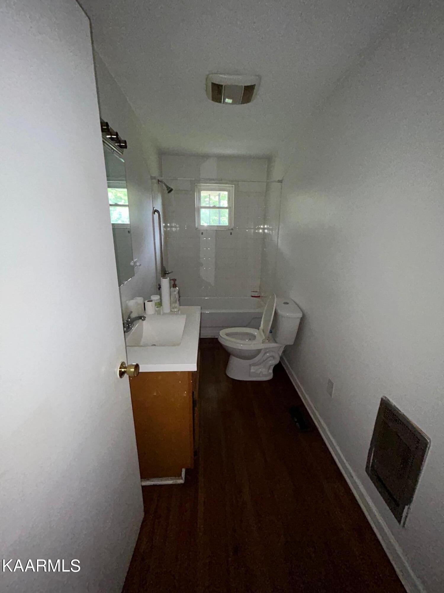 336 Wilson Hurst Street Tazewell TN 37879