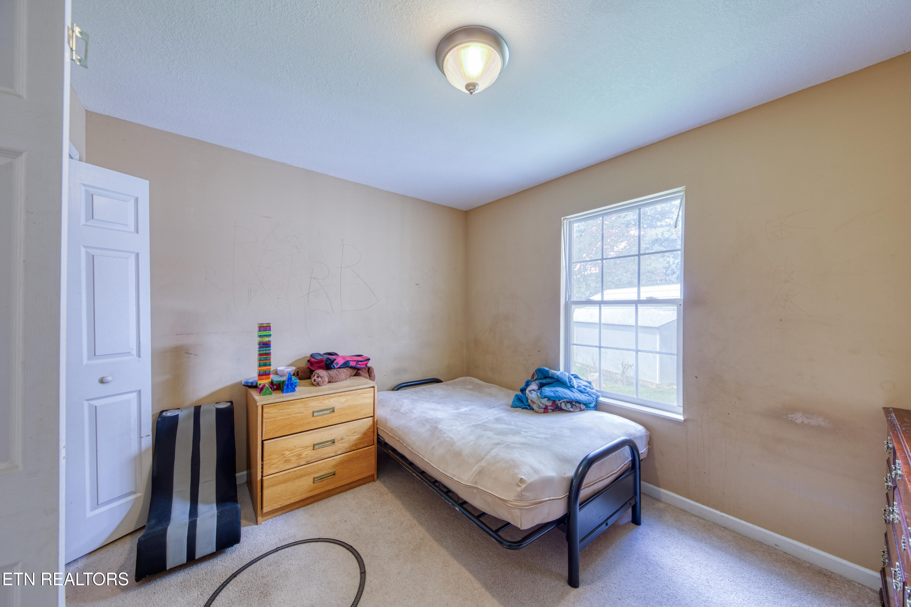 157 Acorn Drive Corryton TN 37721