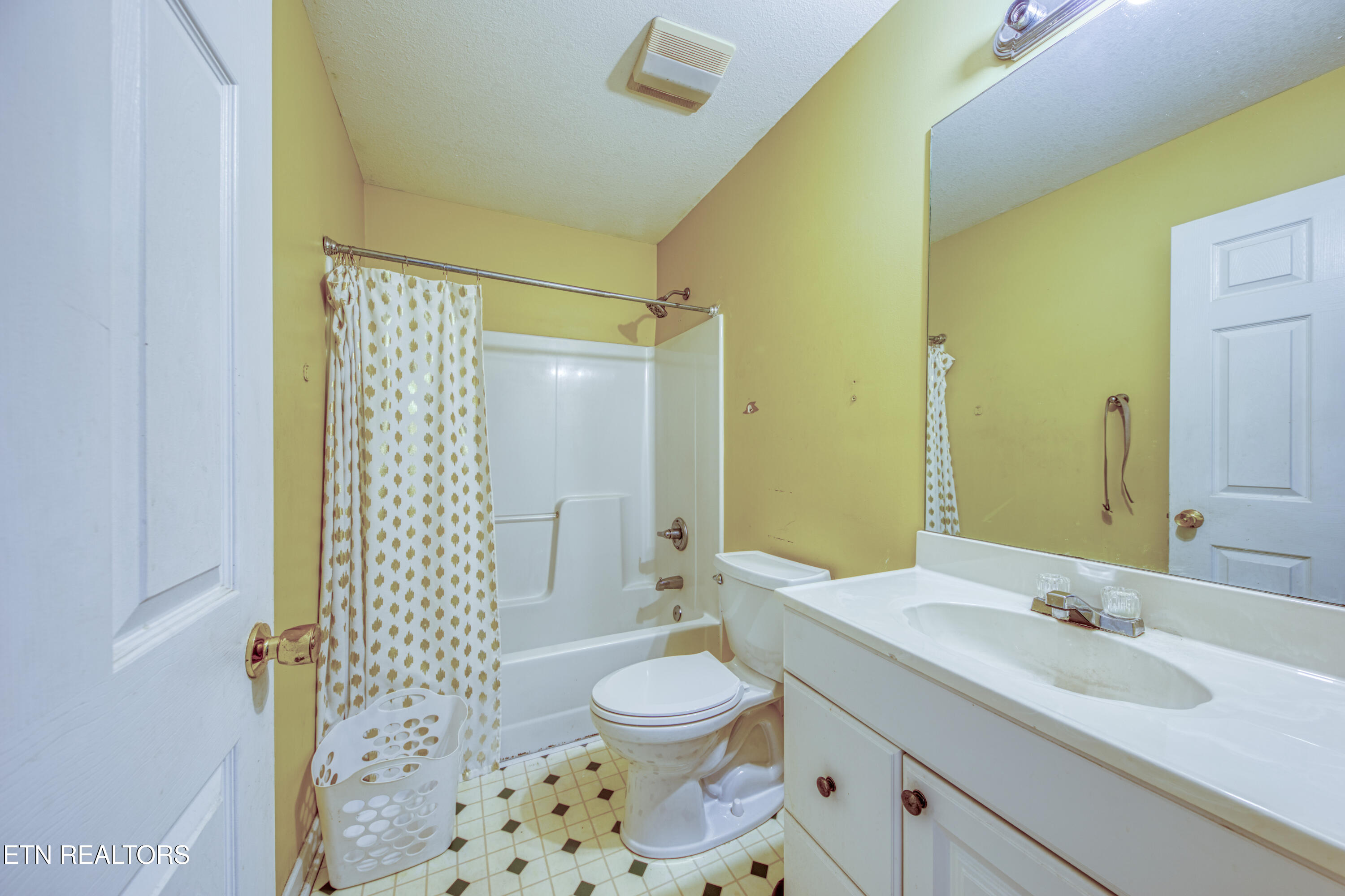 157 Acorn Drive Corryton TN 37721