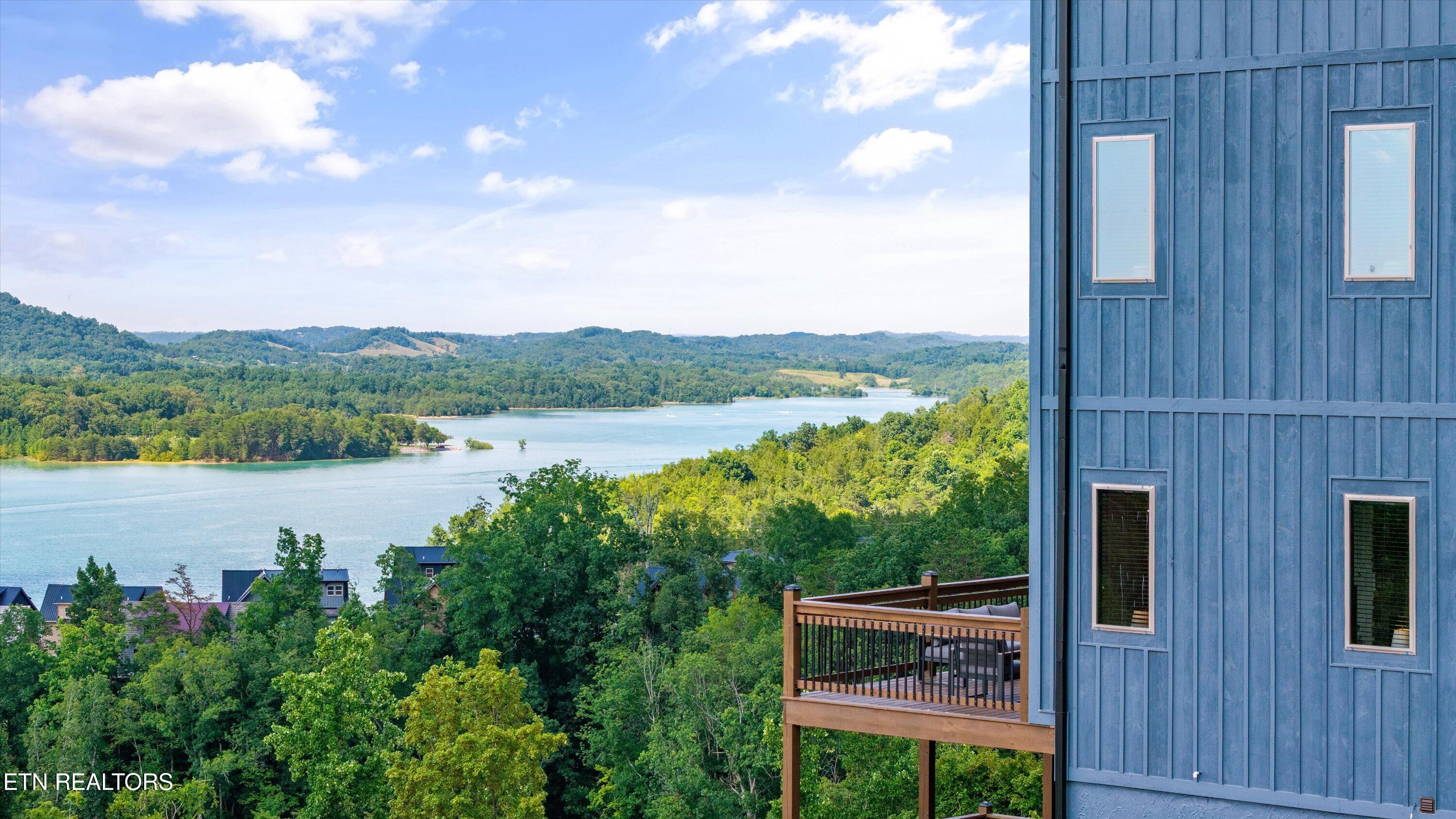 936 Lake Haven Way Sevierville TN 37876