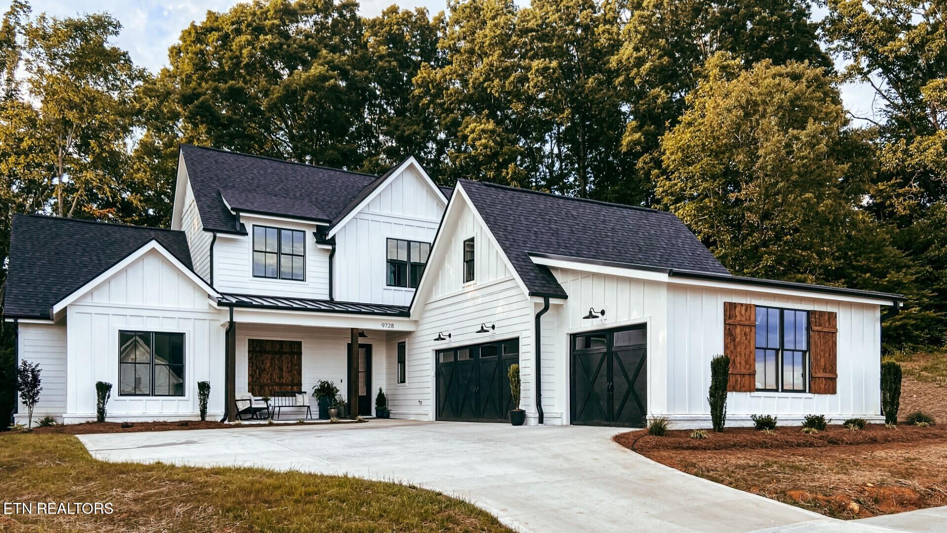 9728 Clingmans Dome Drive Knoxville TN 37922