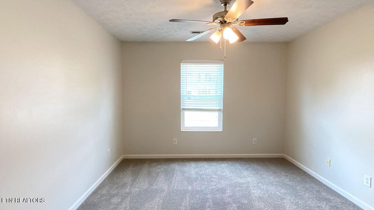 1327 Chatam Ridge Lane Knoxville TN 37932