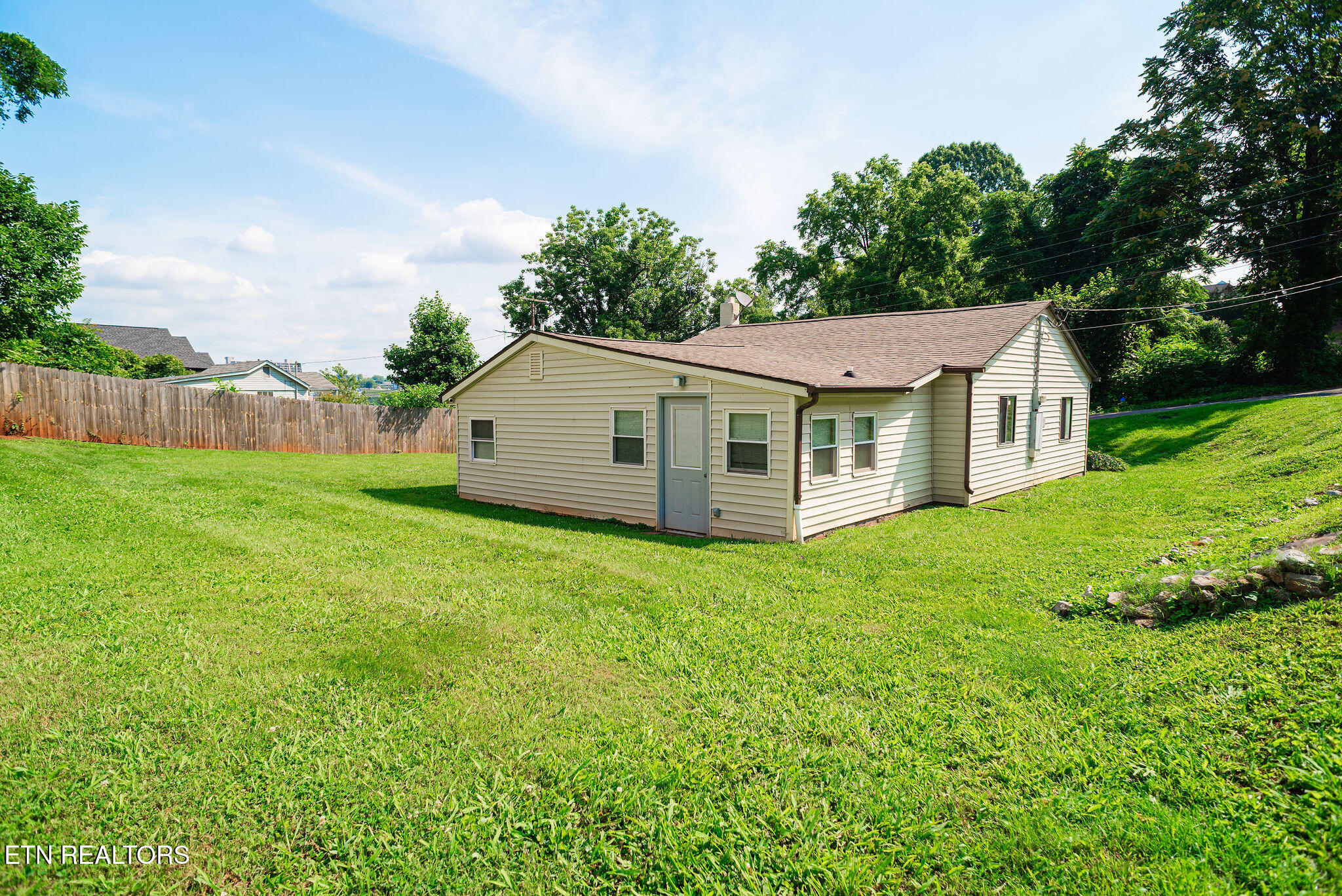 2315 Atchley Street Knoxville TN 37920