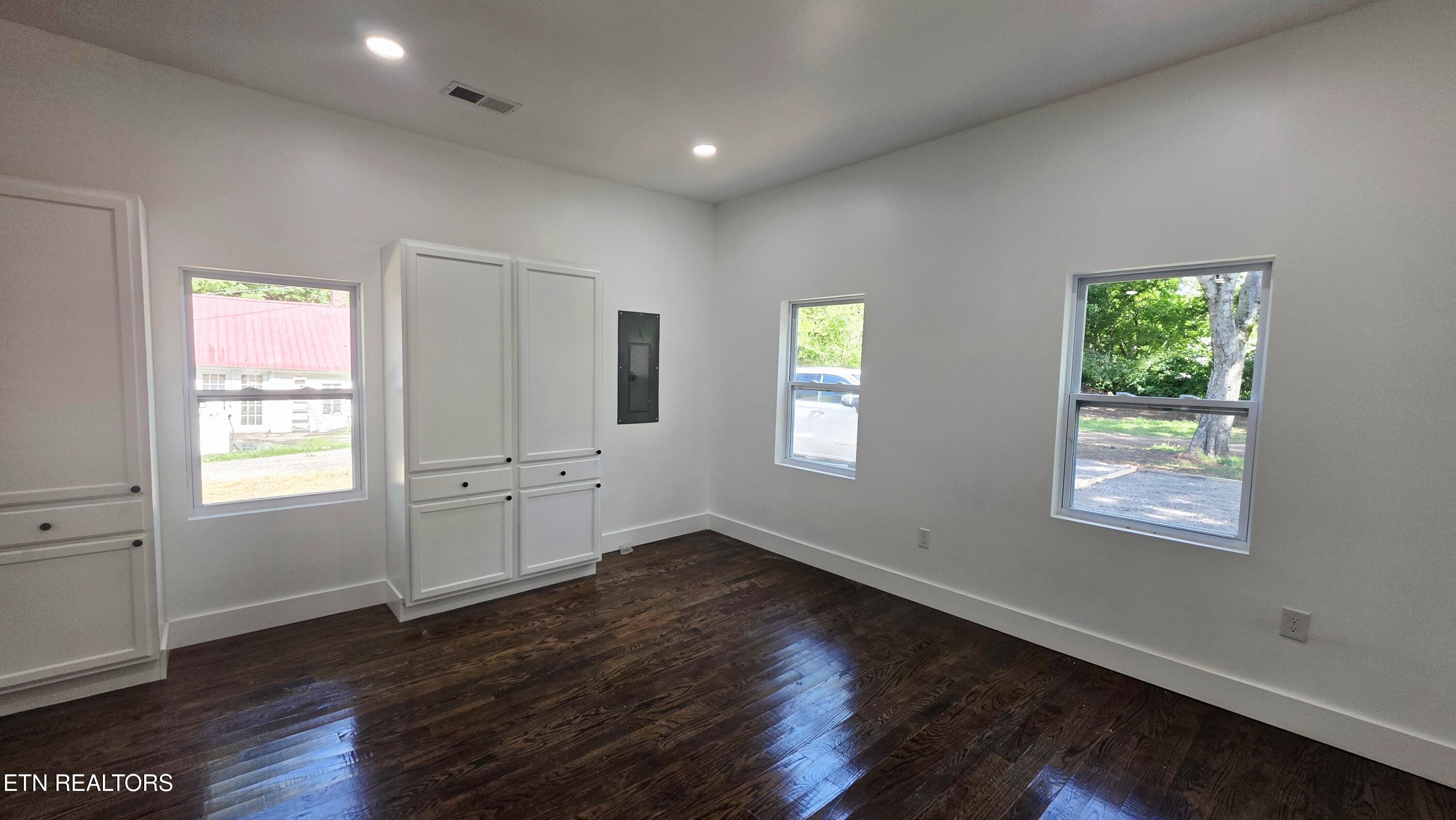 1006 Monroe Street Sweetwater TN 37874