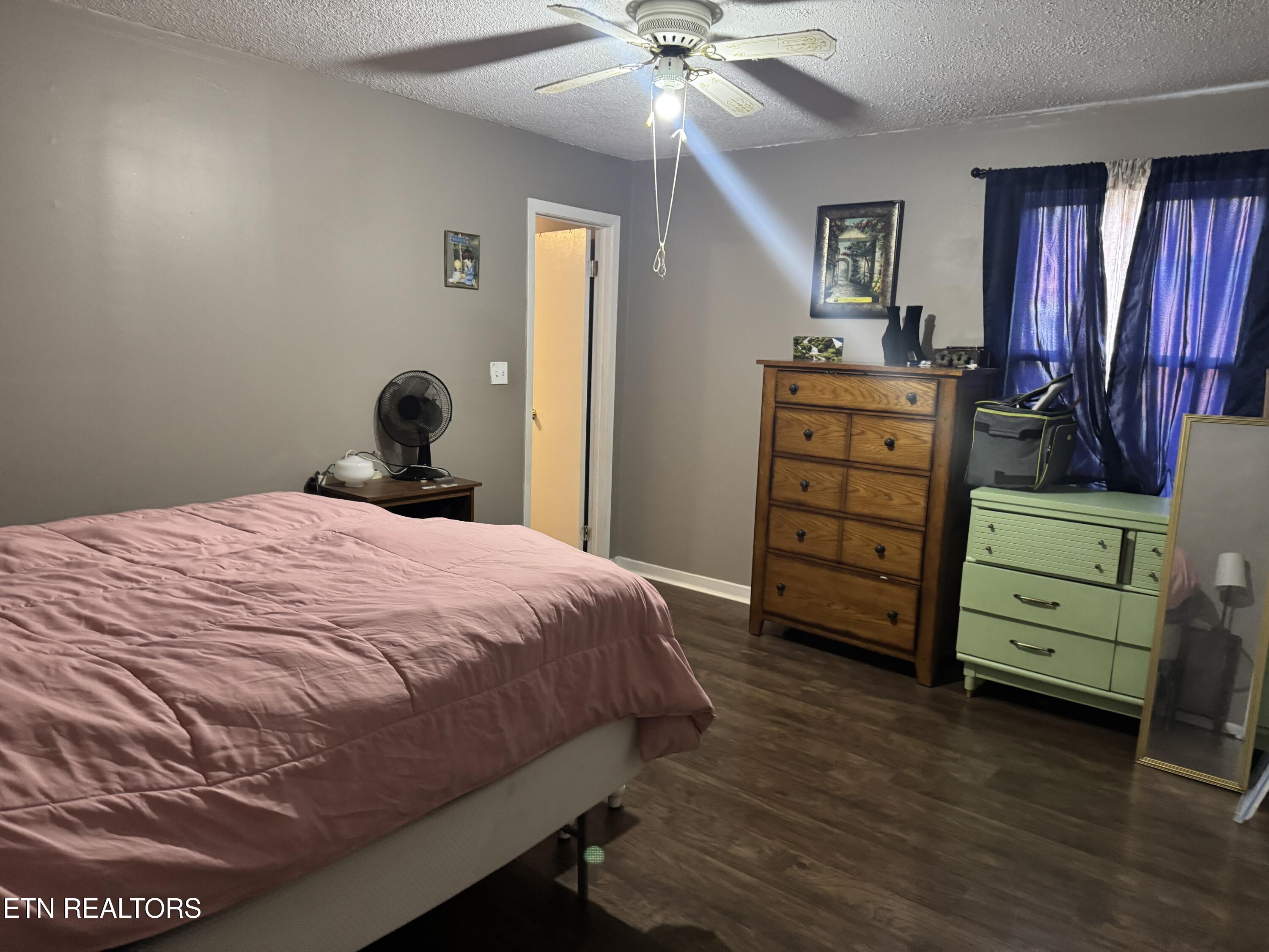 902 Rosedale Avenue Loudon TN 37774