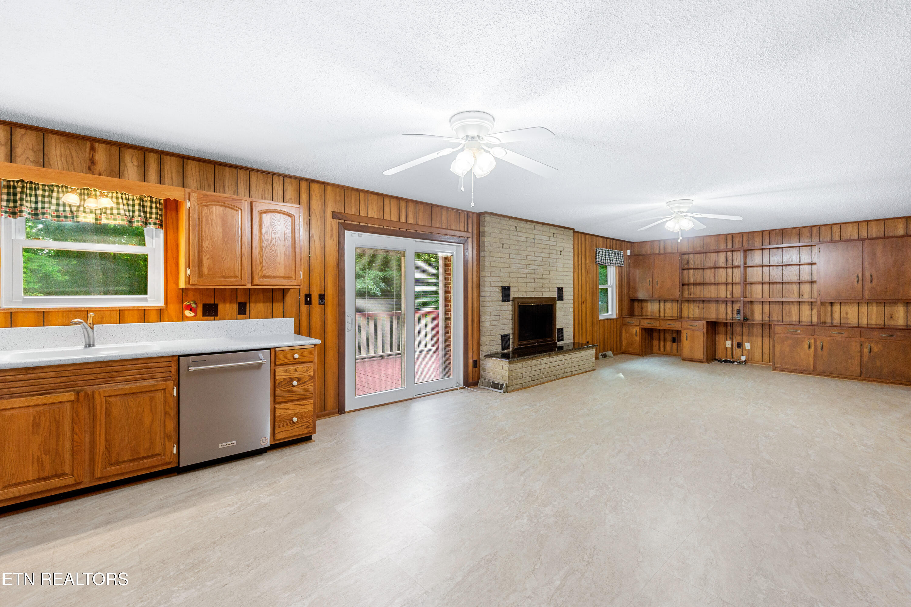 114 County Road 575 Englewood TN 37329