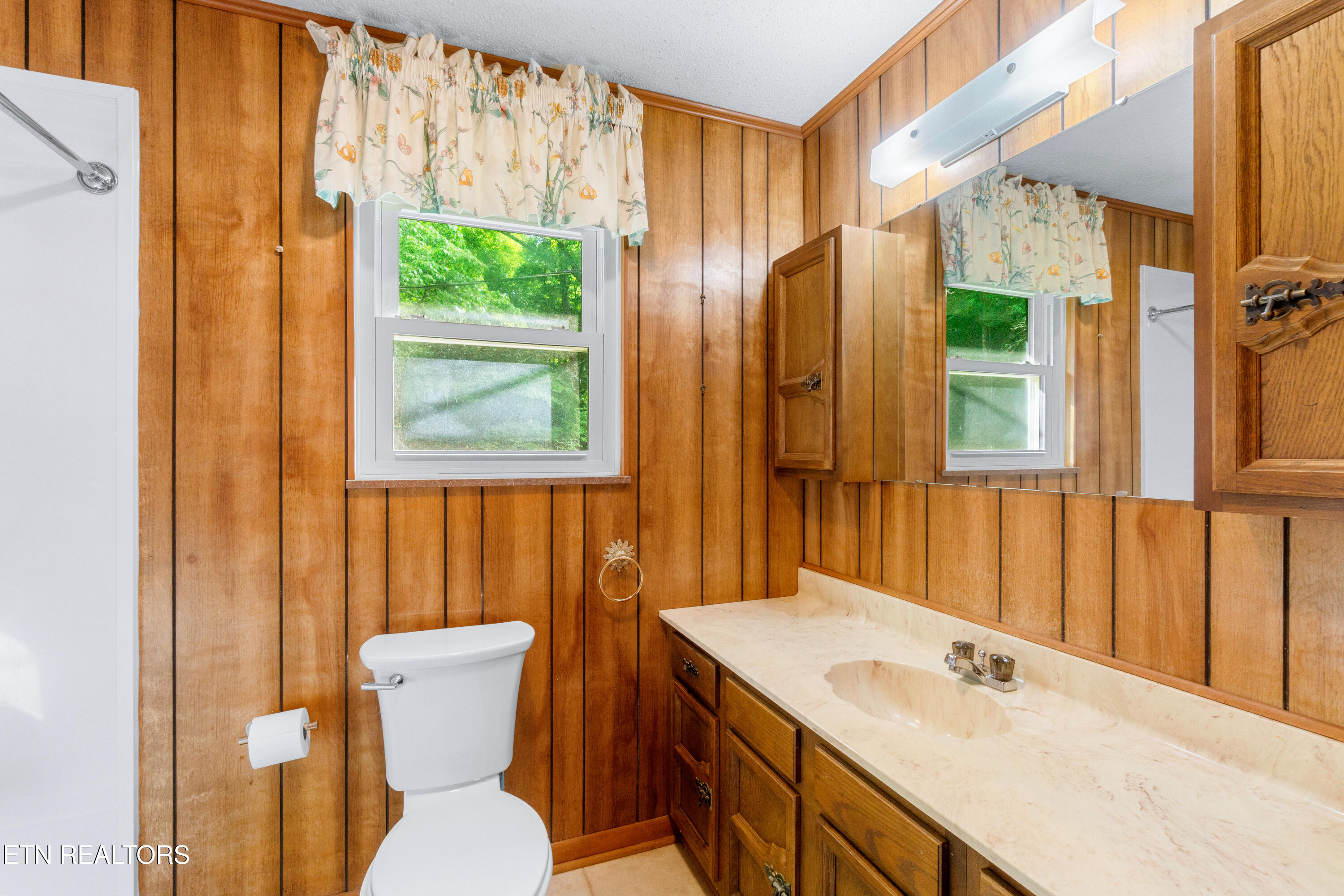 114 County Road 575 Englewood TN 37329
