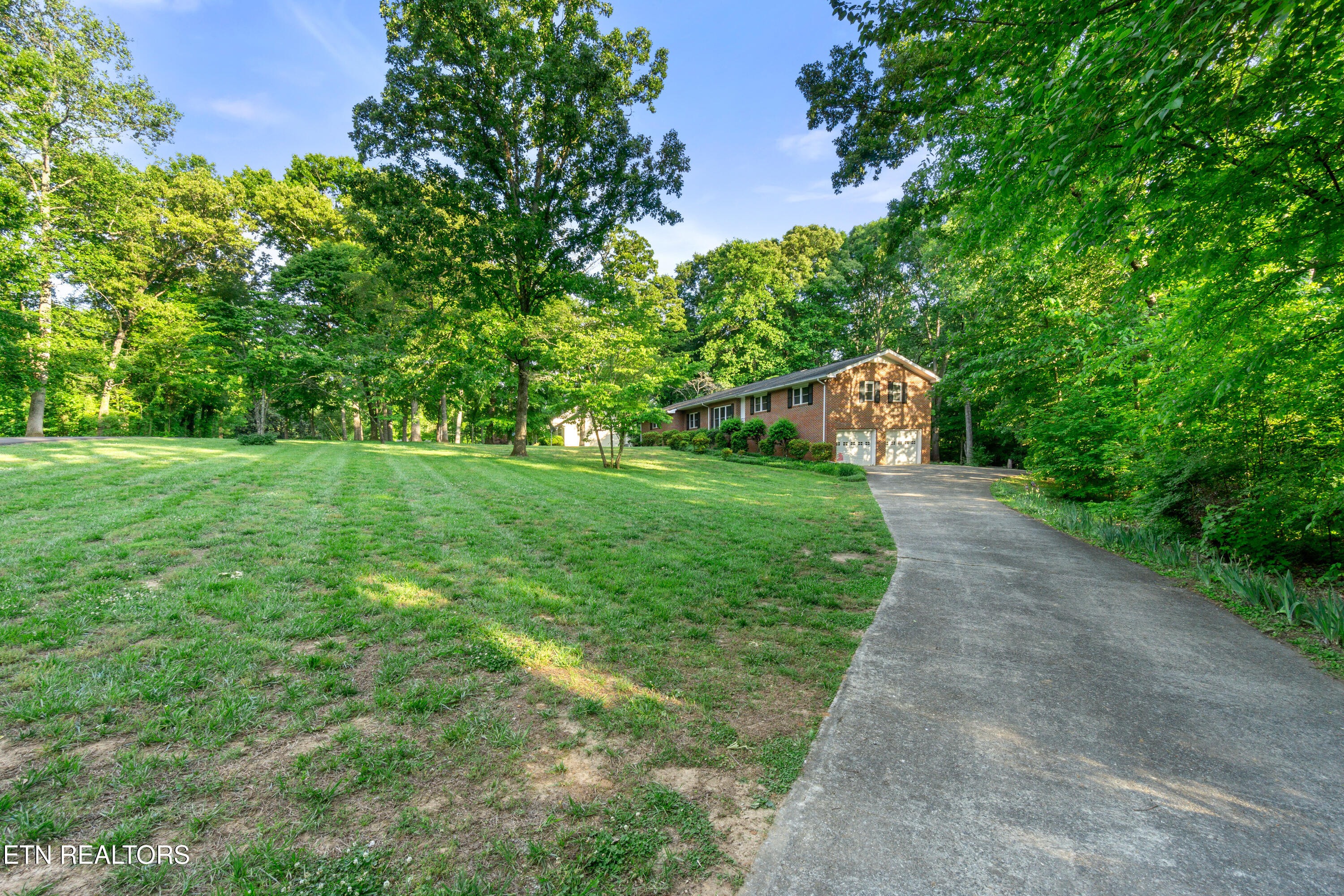 114 County Road 575 Englewood TN 37329