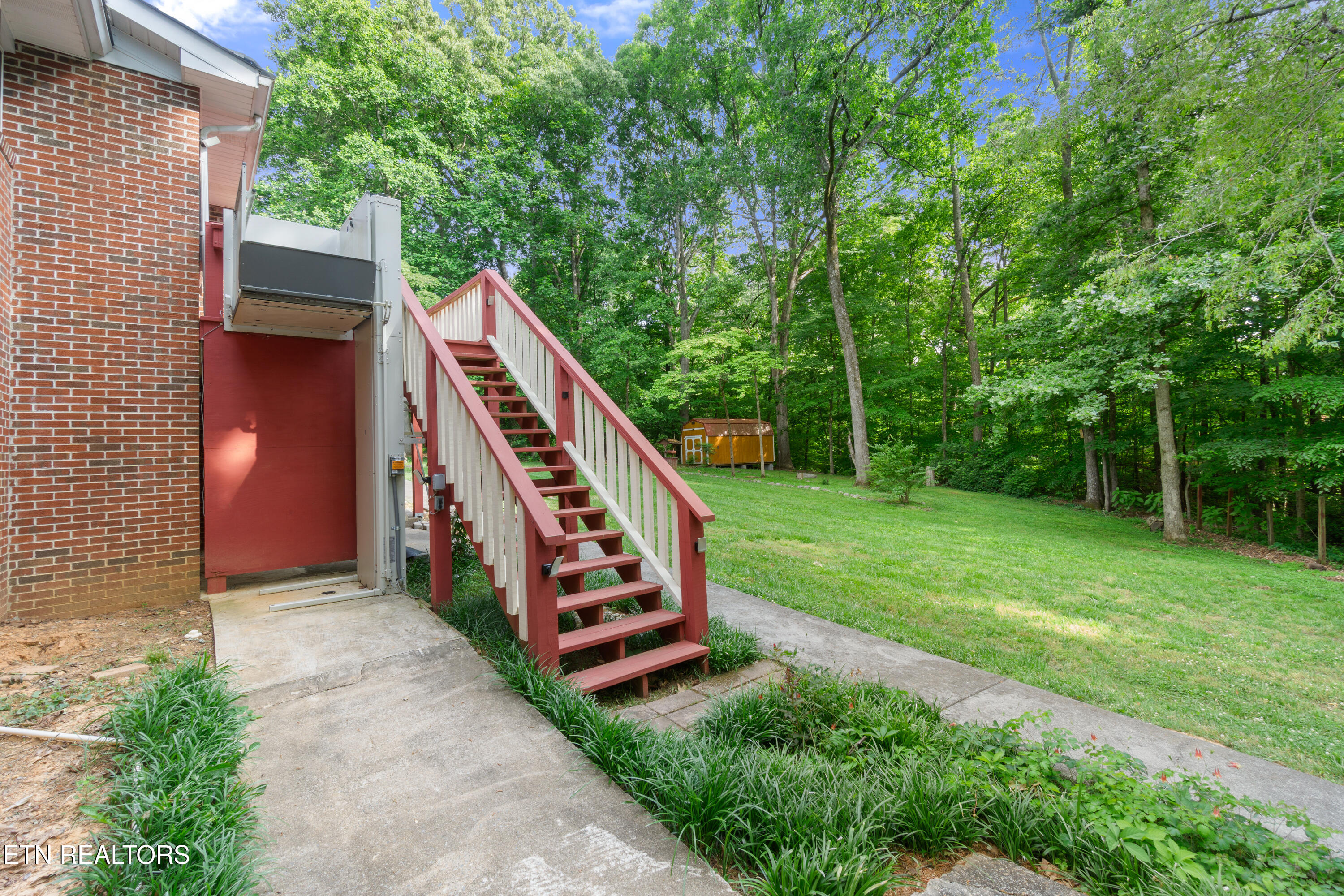 114 County Road 575 Englewood TN 37329