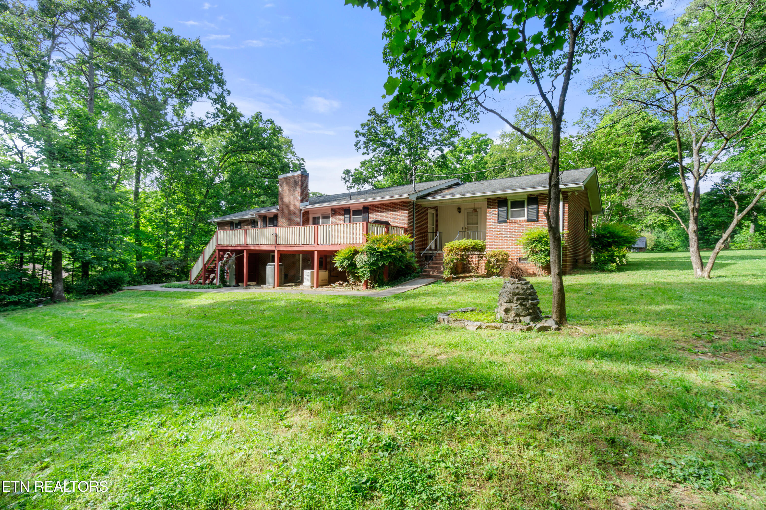 114 County Road 575 Englewood TN 37329