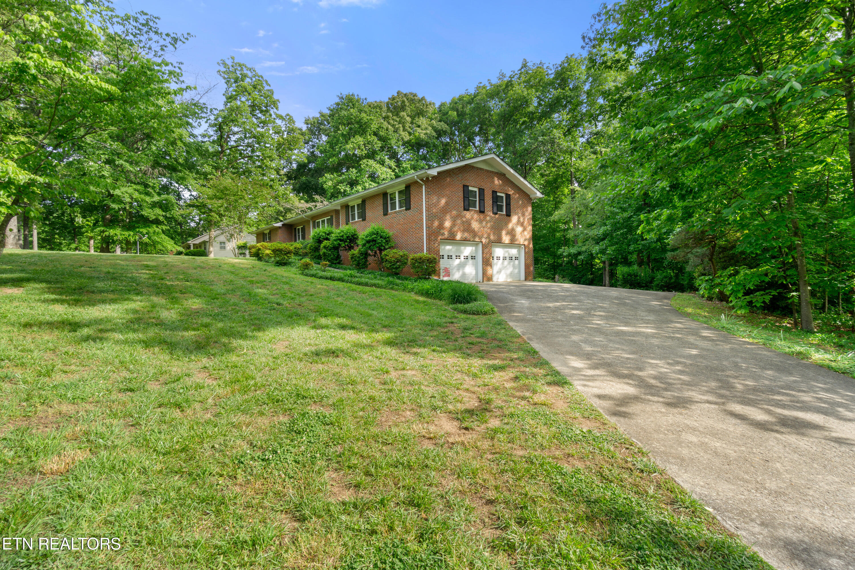 114 County Road 575 Englewood TN 37329