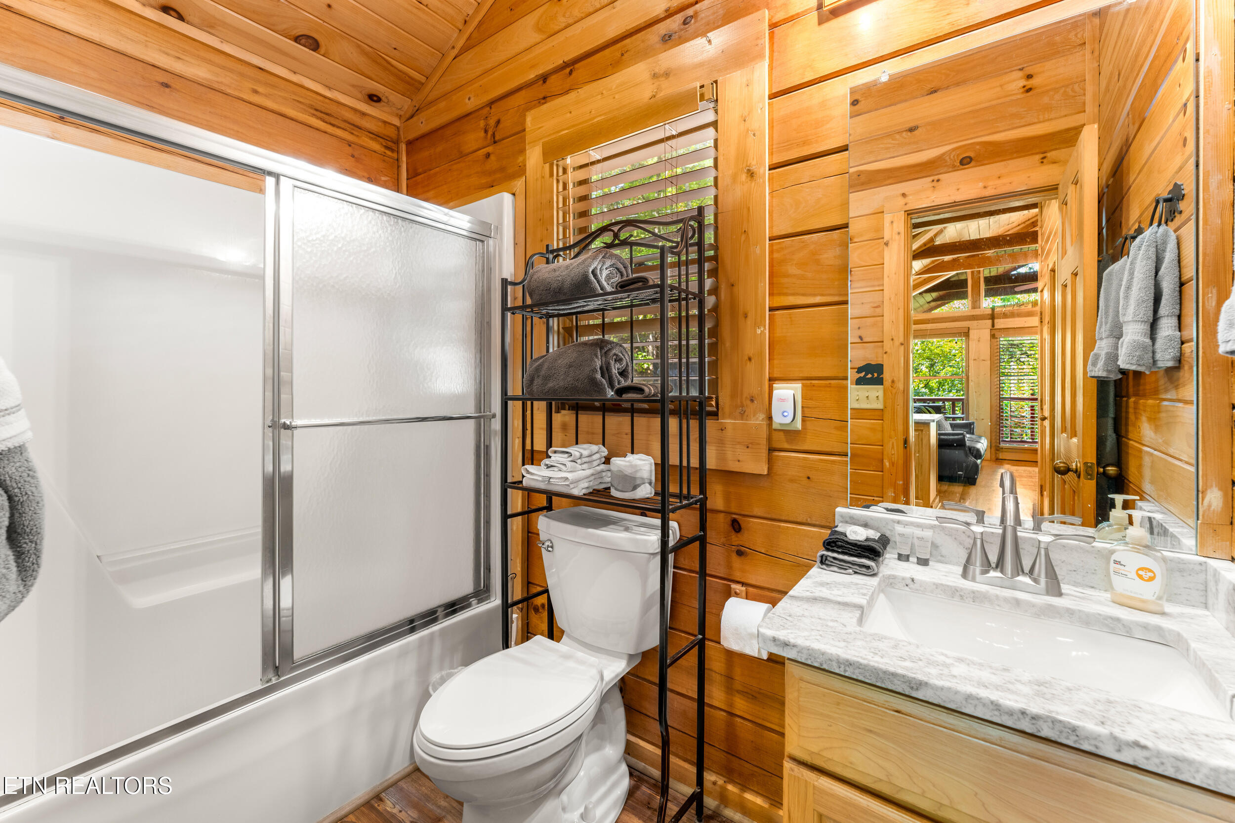4062 Chamberlain Lane Sevierville TN 37862