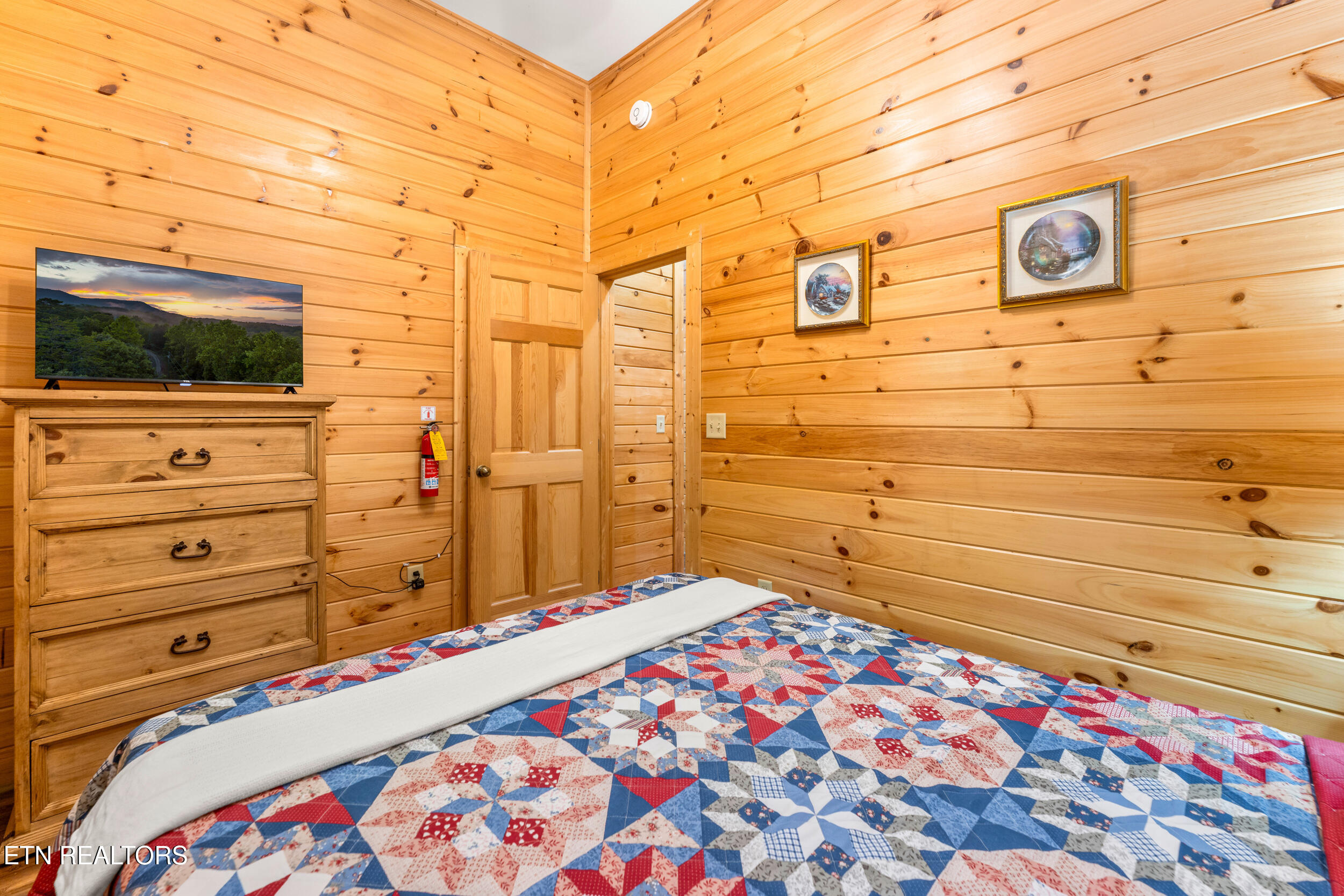 4062 Chamberlain Lane Sevierville TN 37862