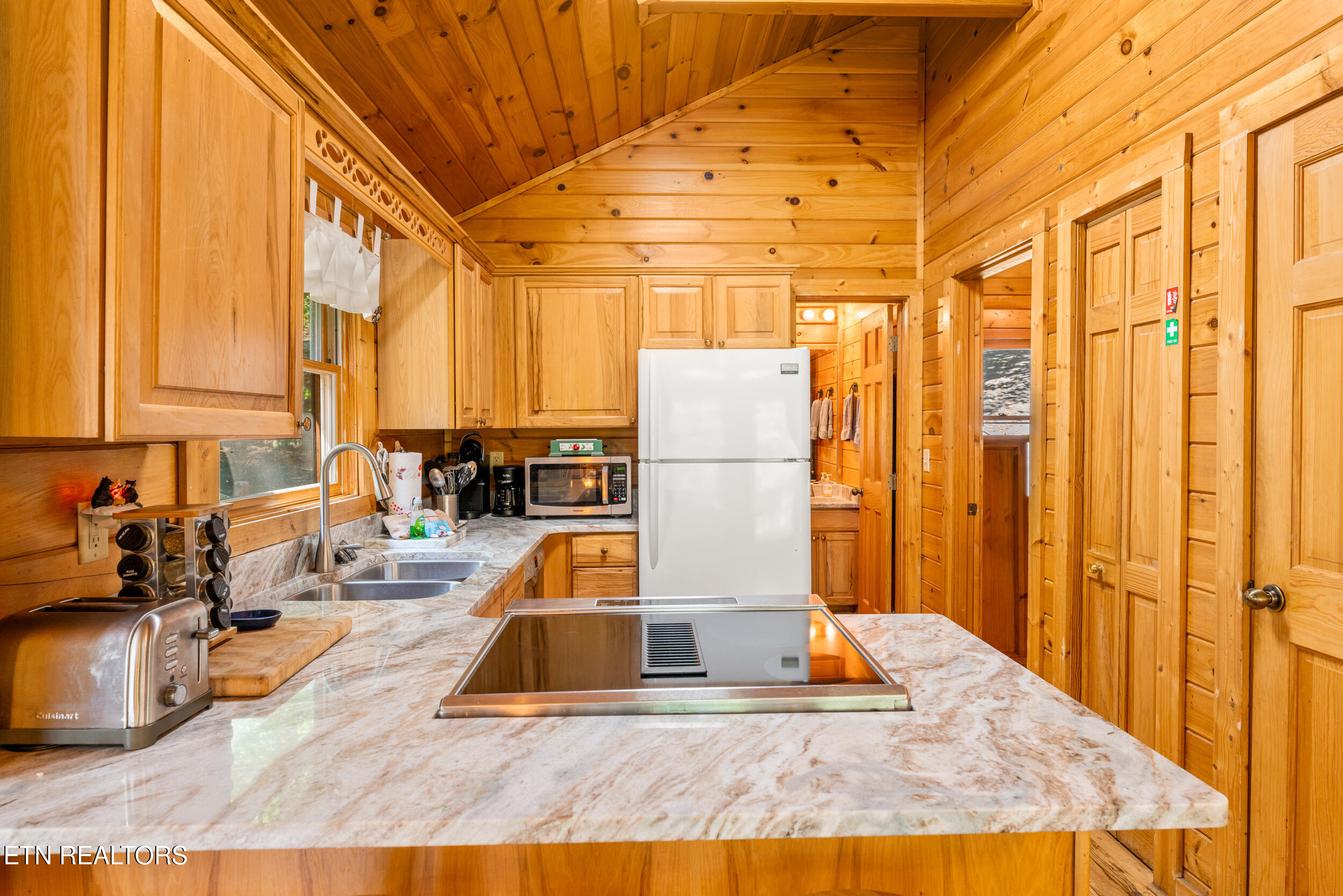 4062 Chamberlain Lane Sevierville TN 37862