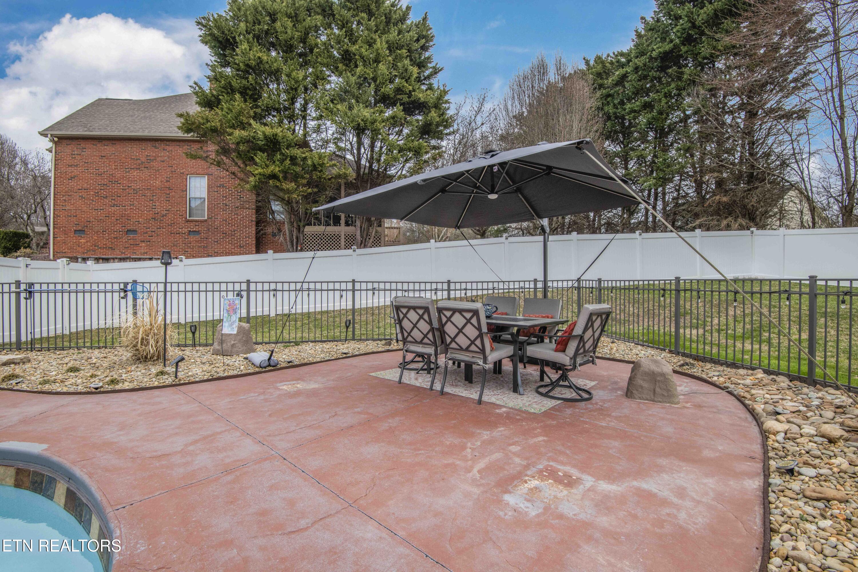 1330 Berkley Hills Lane Powell TN 37849