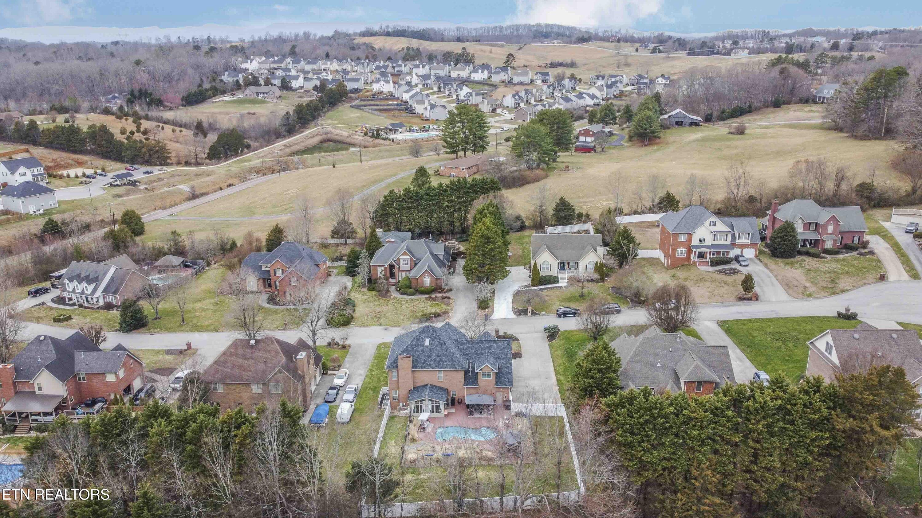 1330 Berkley Hills Lane Powell TN 37849