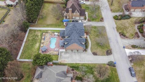 1330 Berkley Hills Lane Powell TN 37849
