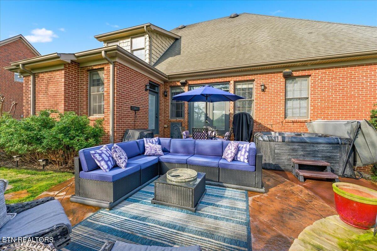 2421 Brooke Willow Boulevard Knoxville TN 37932