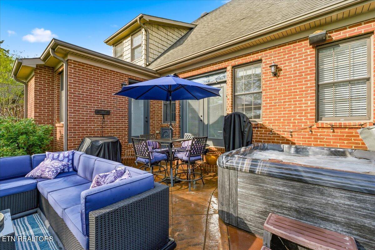 2421 Brooke Willow Boulevard Knoxville TN 37932