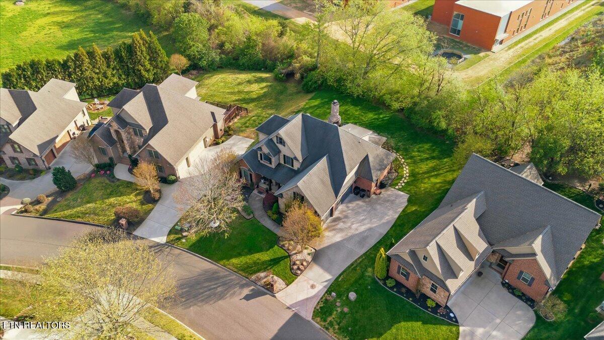 2421 Brooke Willow Boulevard Knoxville TN 37932