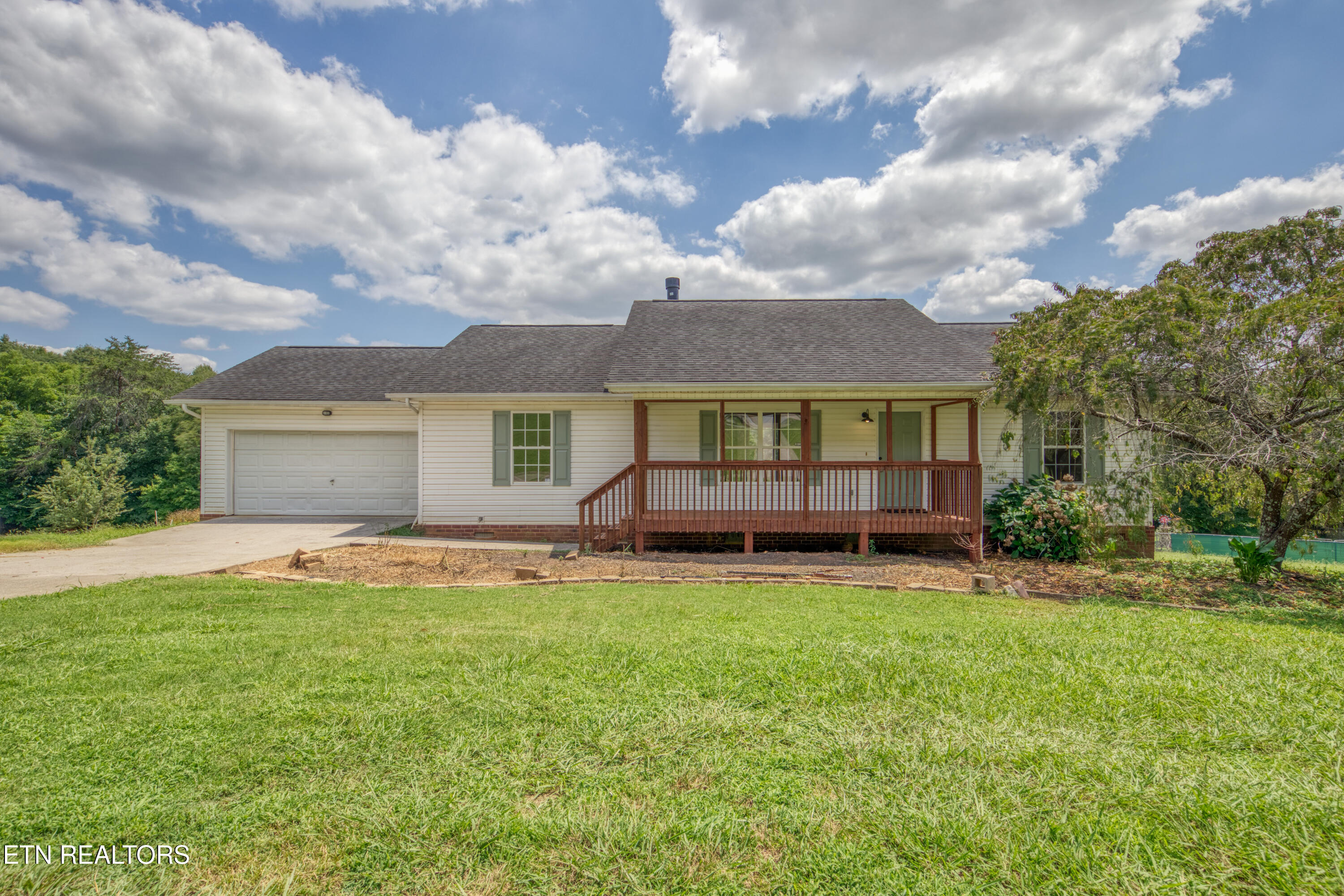 1233 Buford Court Greenback TN 37742