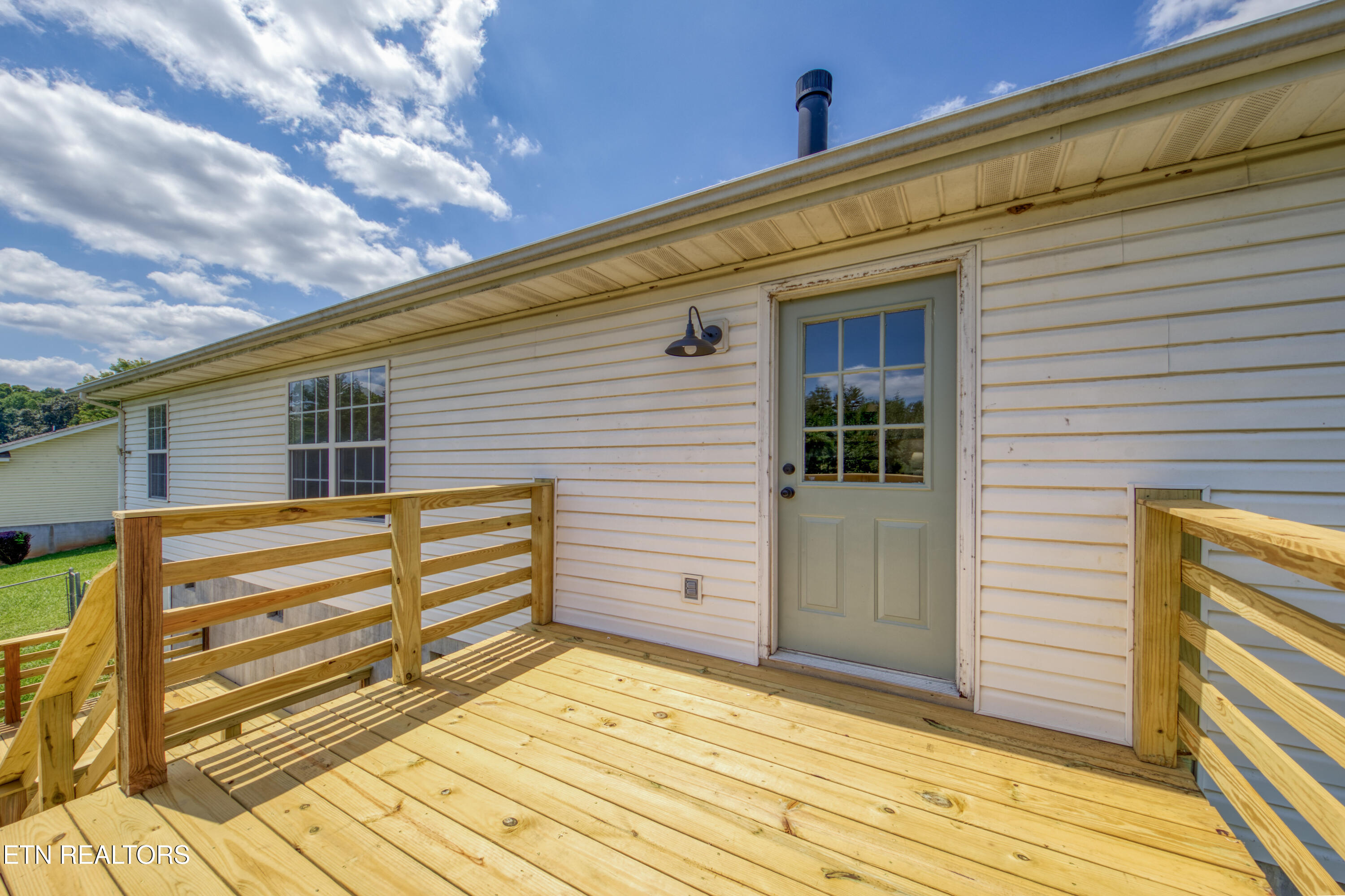 1233 Buford Court Greenback TN 37742