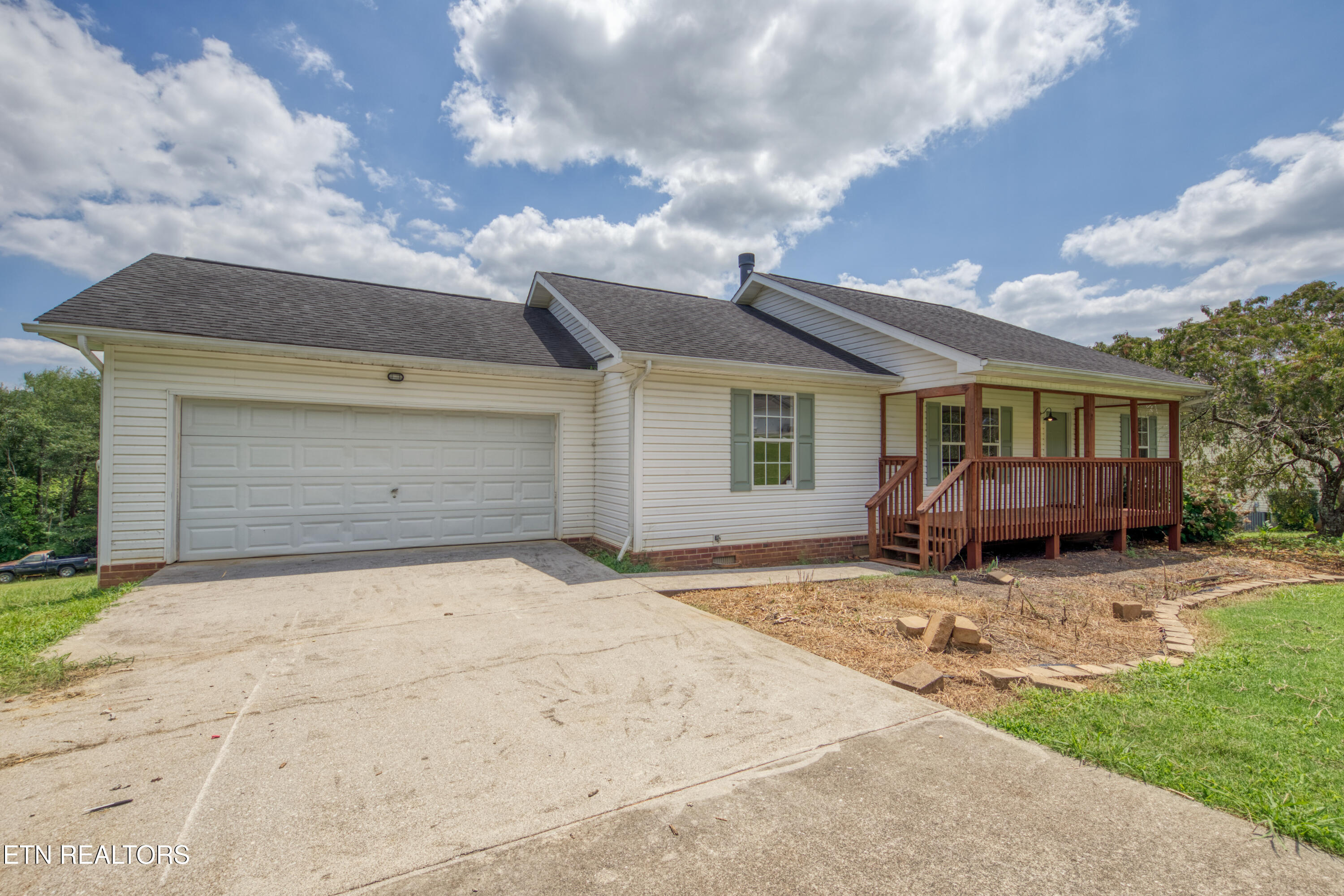 1233 Buford Court Greenback TN 37742