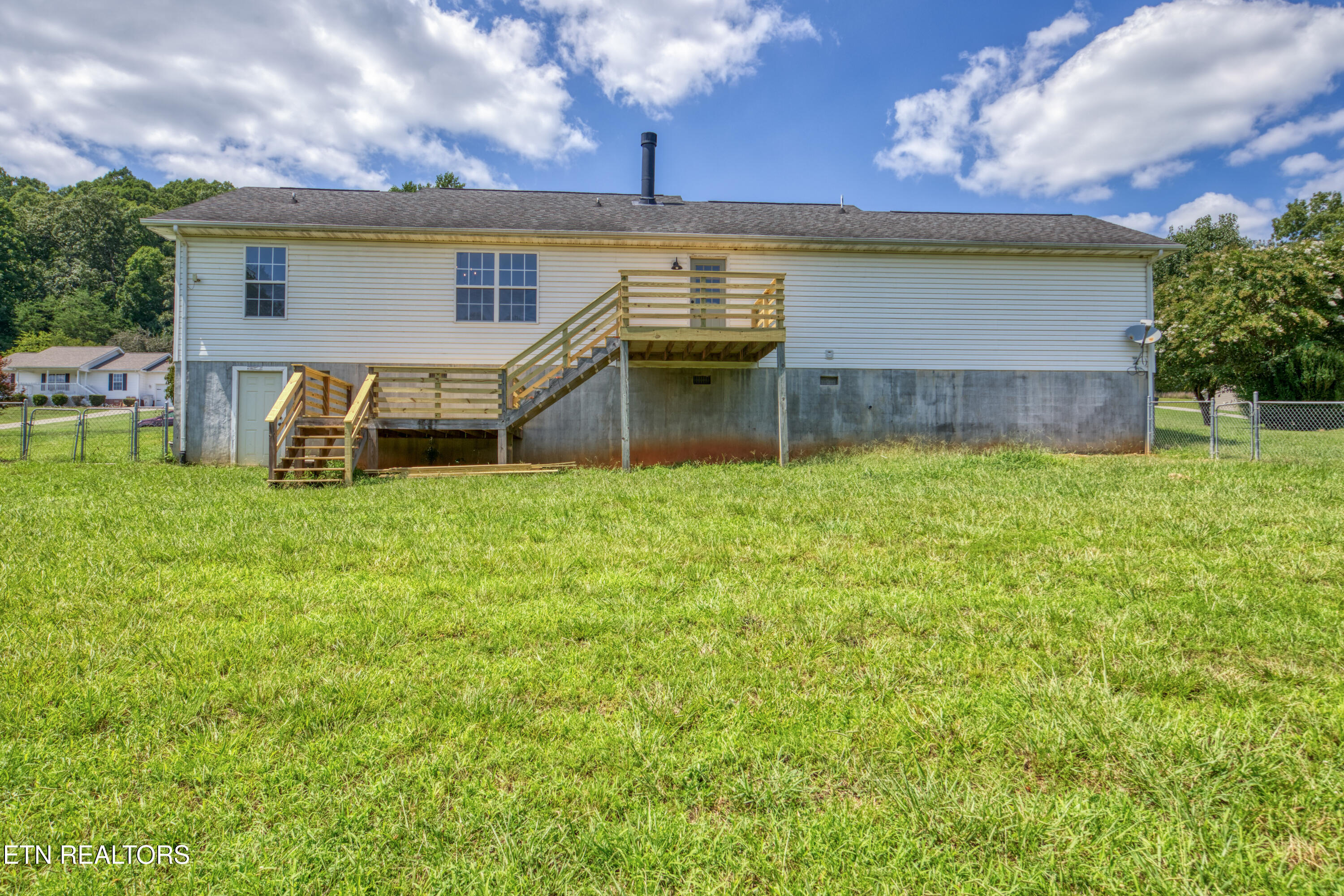 1233 Buford Court Greenback TN 37742
