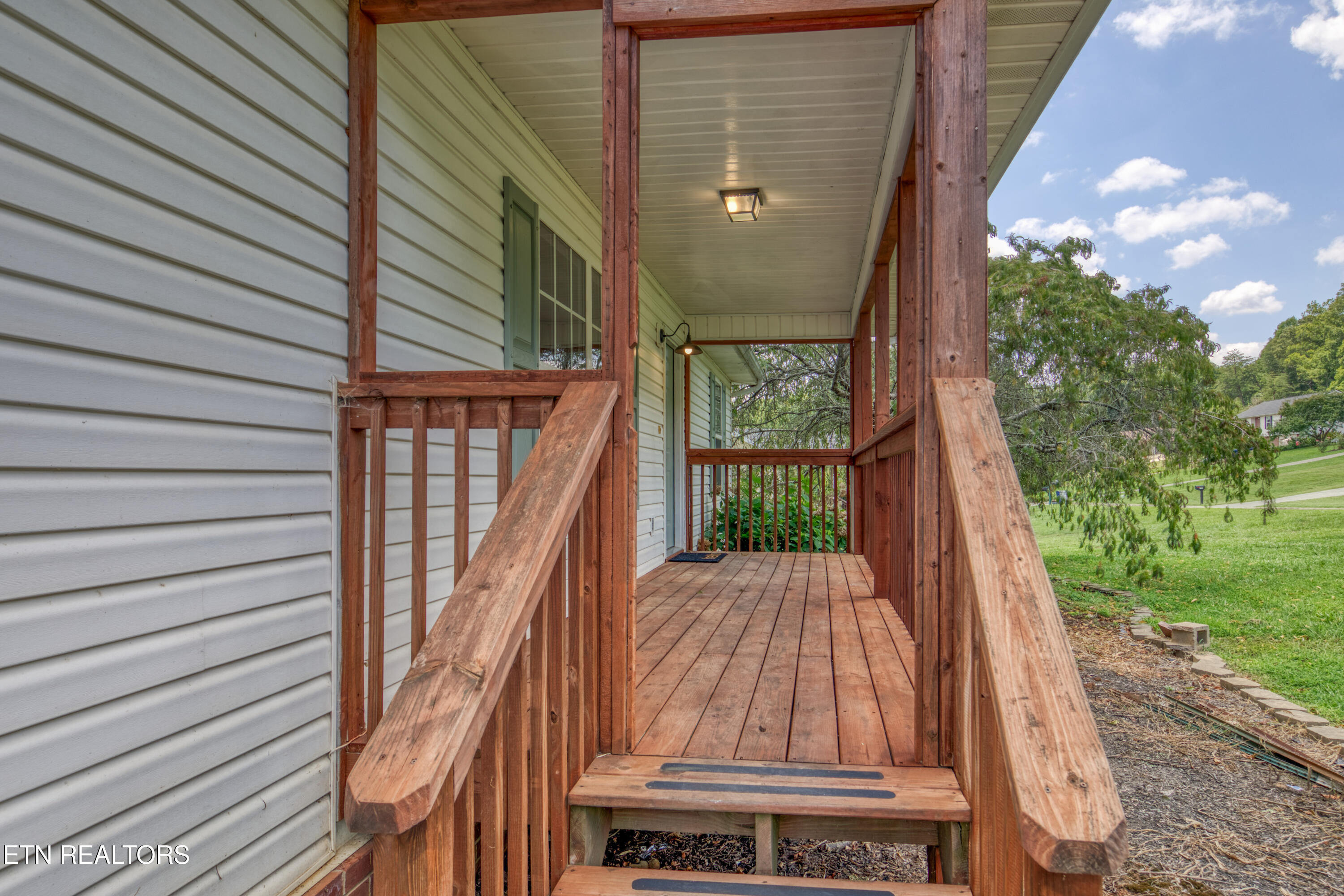 1233 Buford Court Greenback TN 37742
