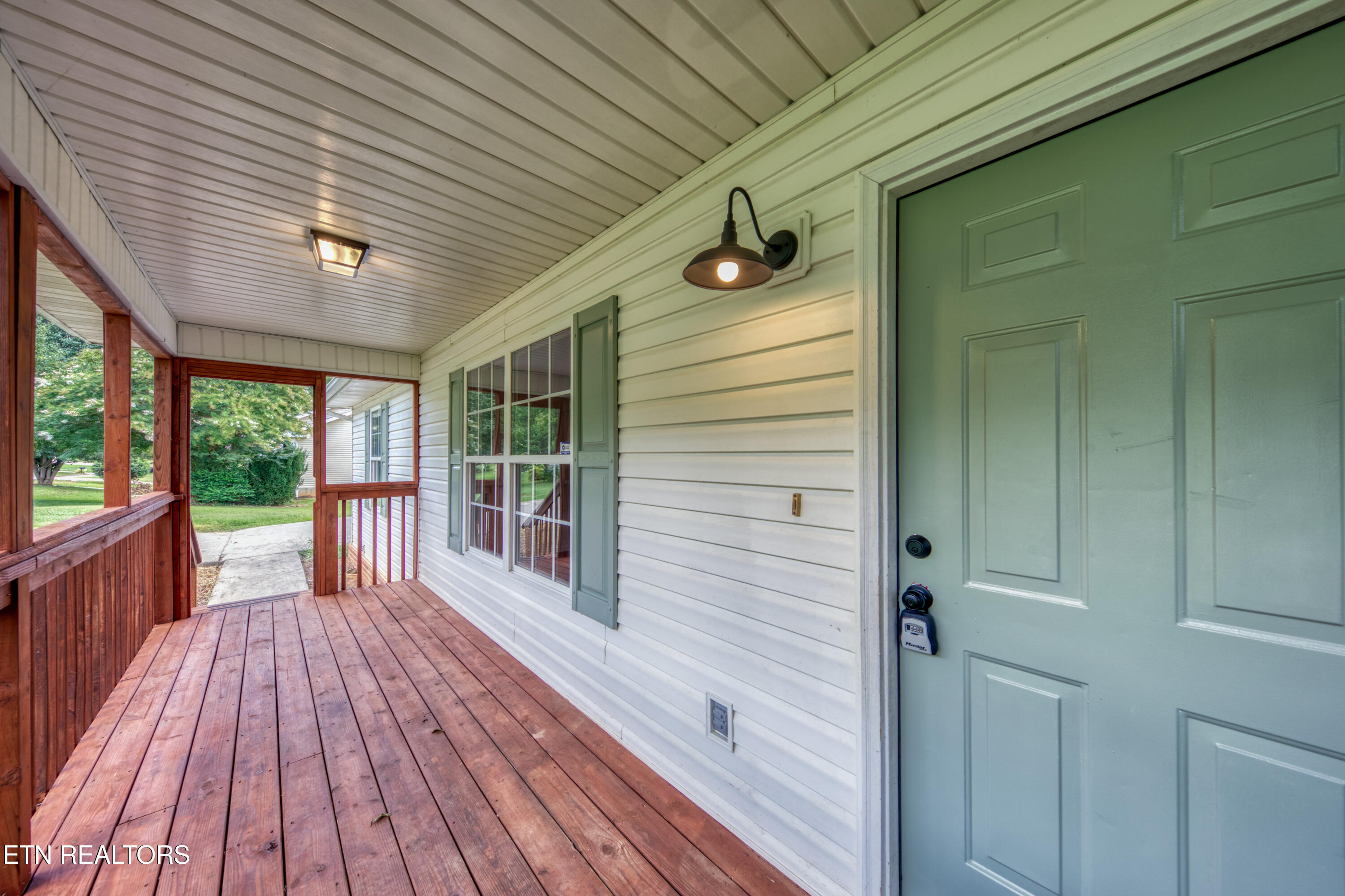 1233 Buford Court Greenback TN 37742