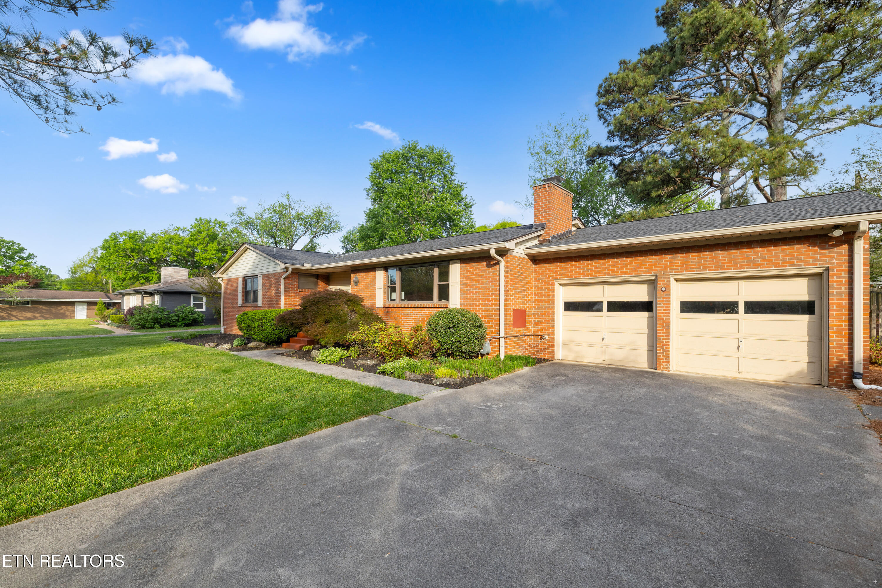 6835 Dorchester Drive Knoxville TN 37909