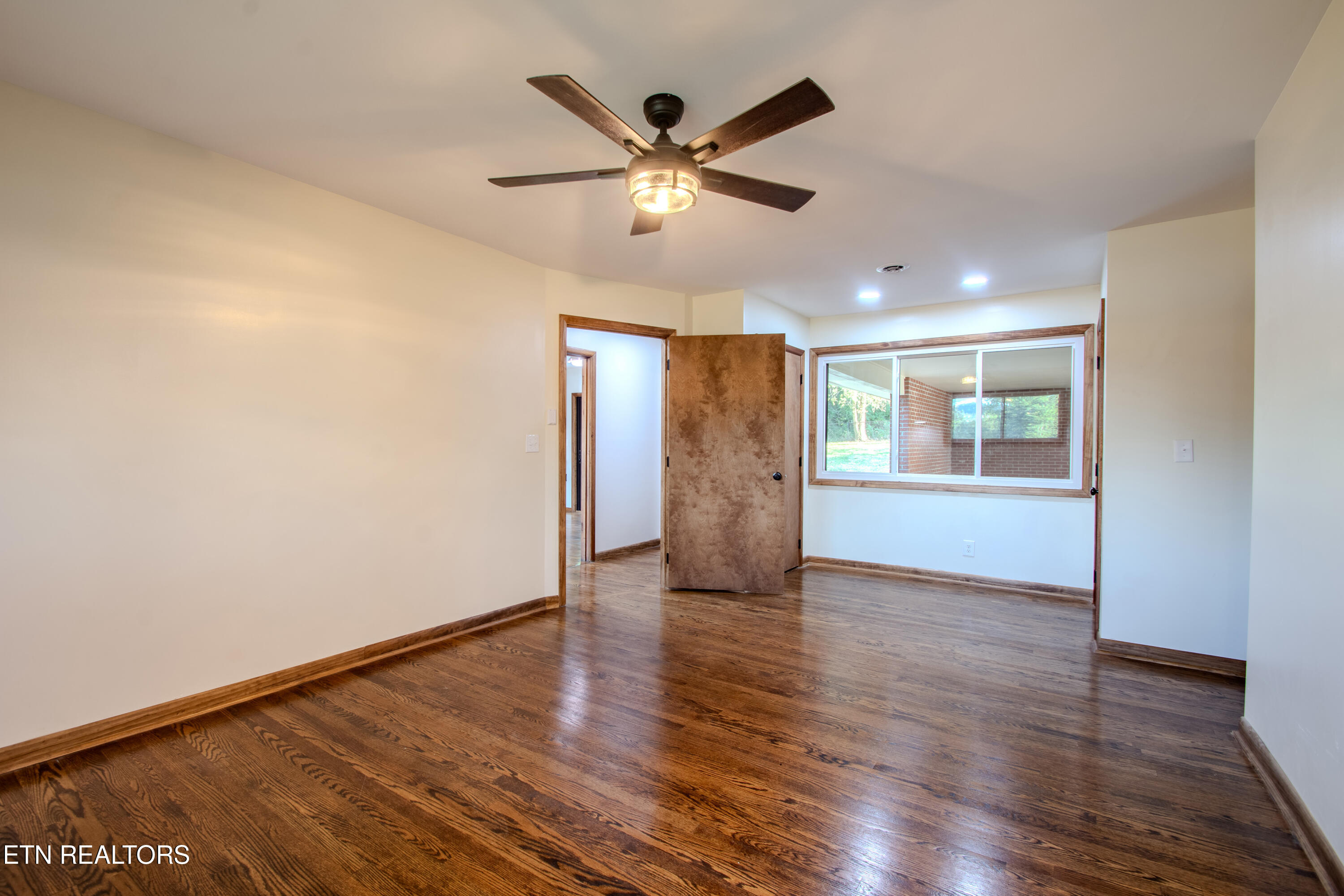 7020 Downing Drive Knoxville TN 37909