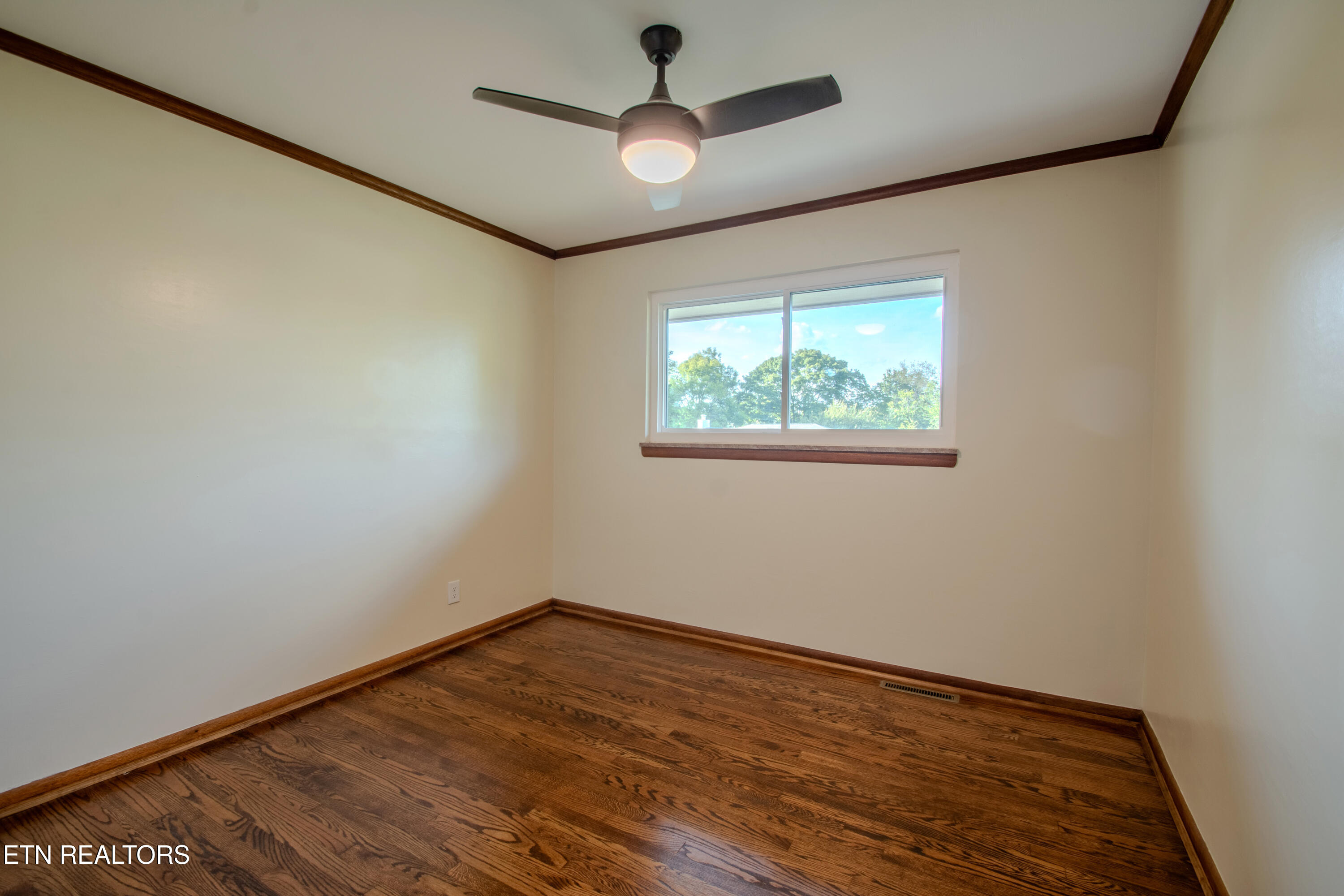 7020 Downing Drive Knoxville TN 37909