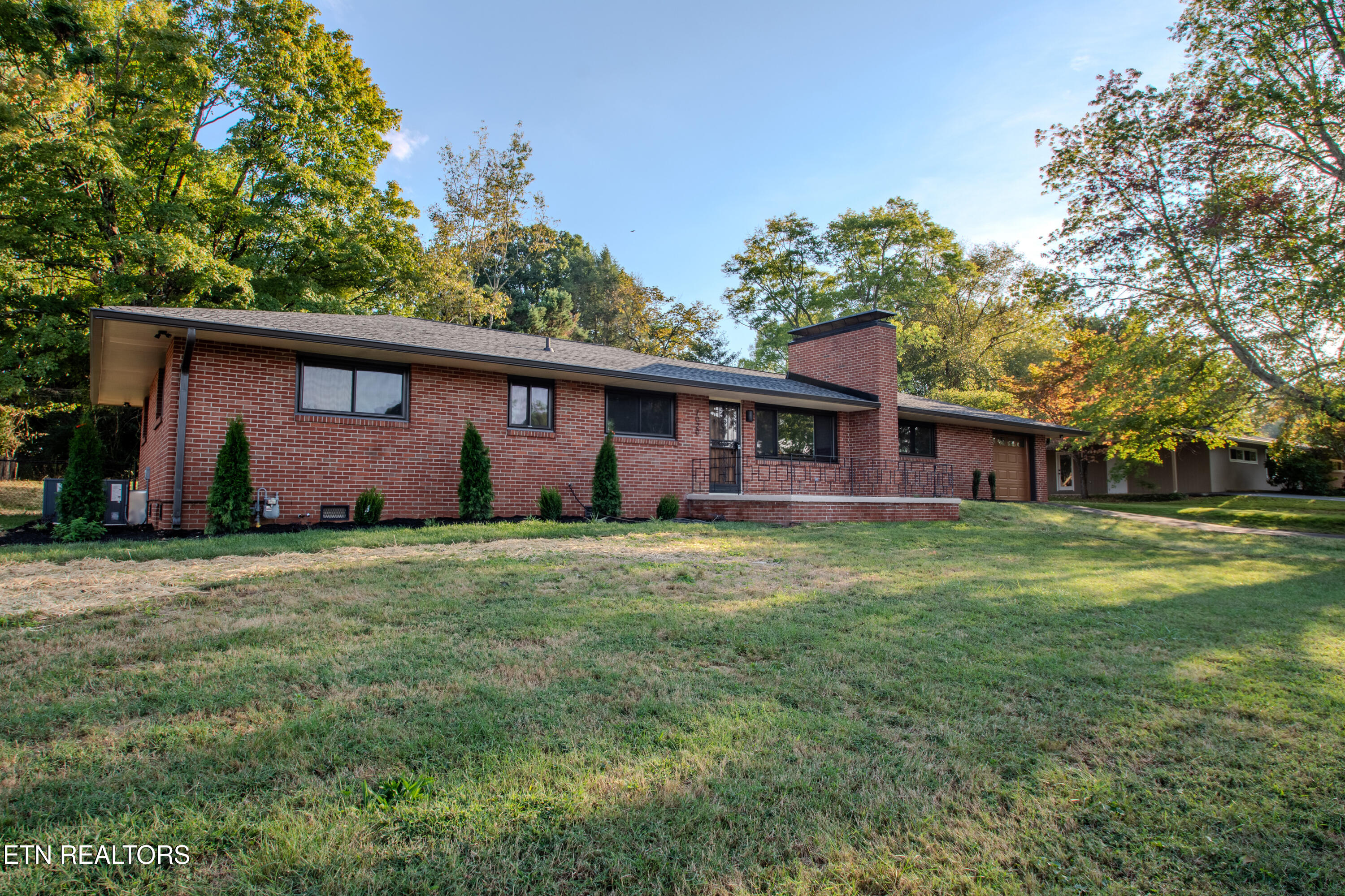 7020 Downing Drive Knoxville TN 37909