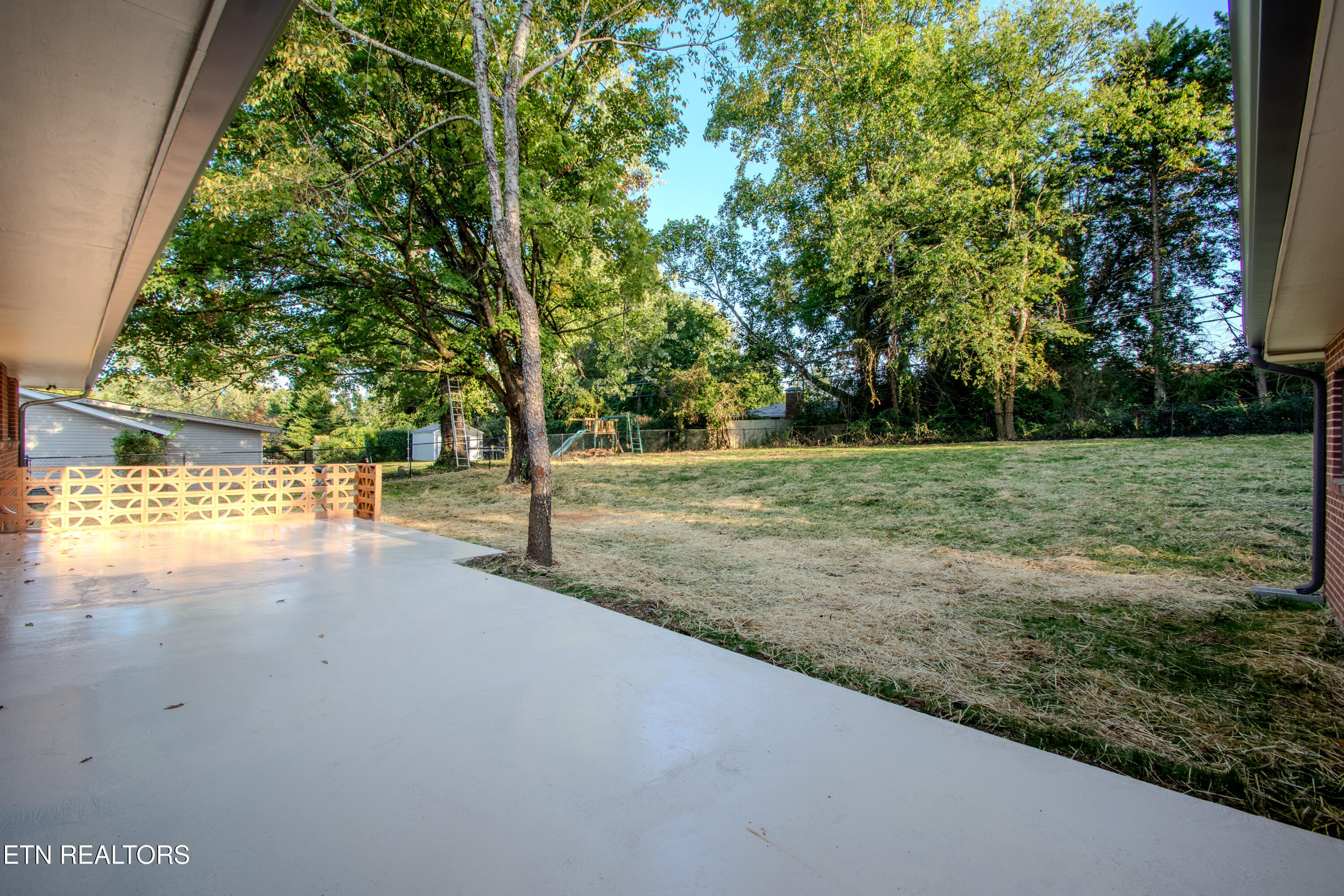 7020 Downing Drive Knoxville TN 37909