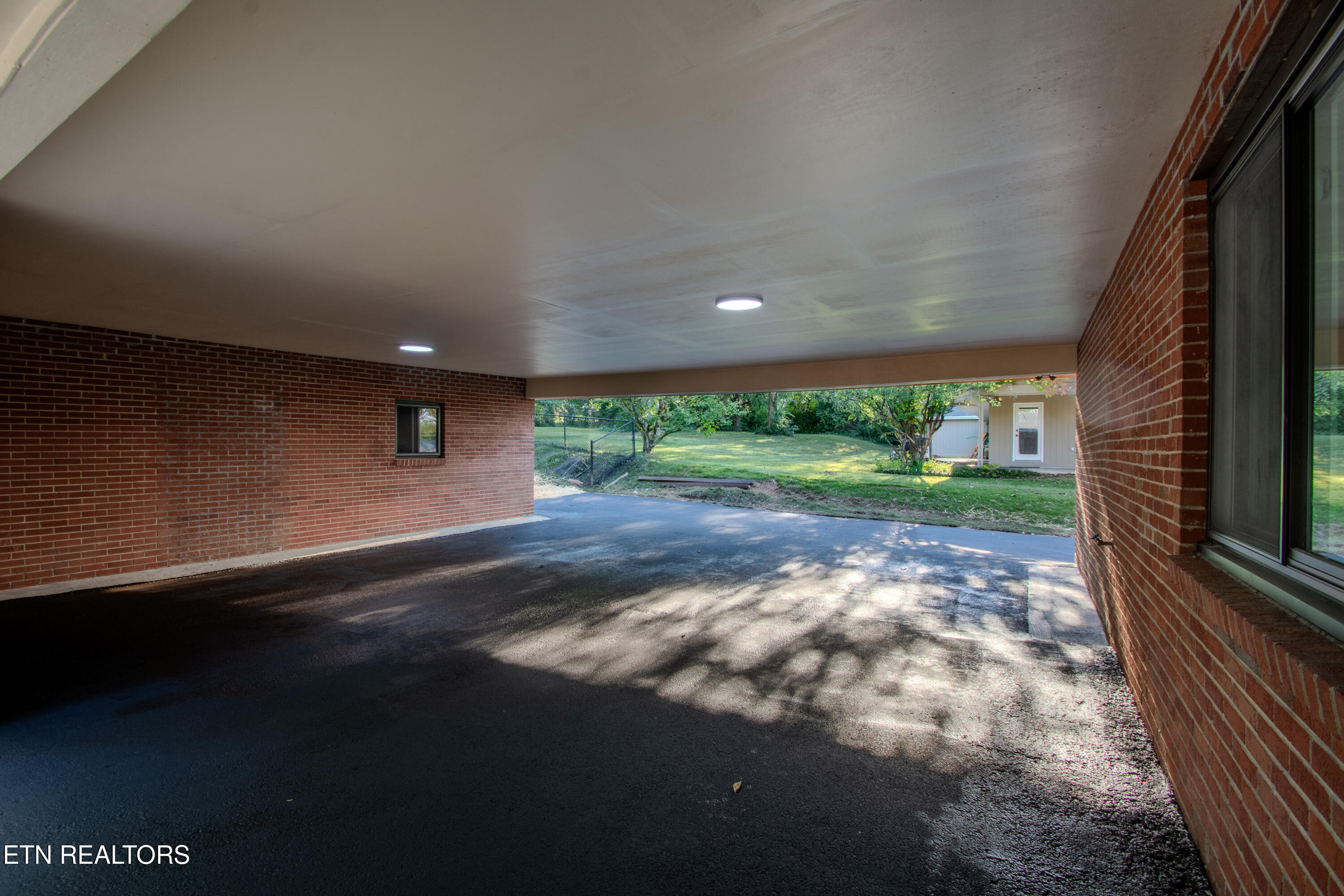 7020 Downing Drive Knoxville TN 37909