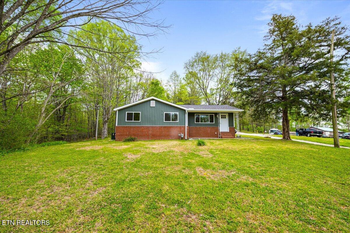 520 W Hills Drive Huntsville TN 37756