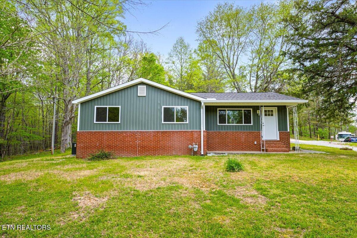 520 W Hills Drive Huntsville TN 37756